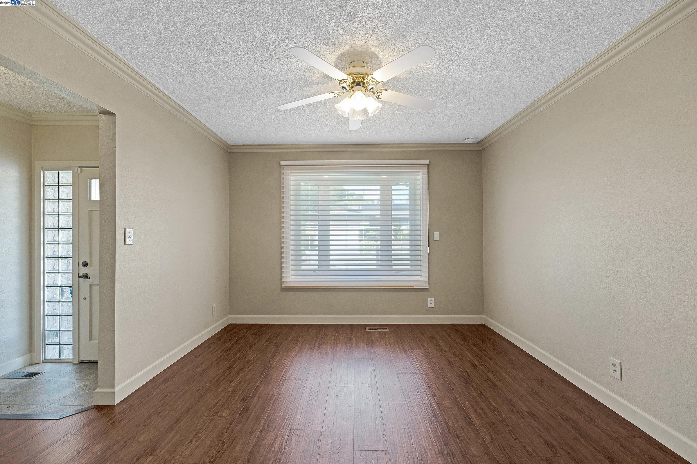 2207 Dexter Ct., Hayward, California 94541, 3 Bedrooms Bedrooms, 7 Rooms Rooms,2 BathroomsBathrooms,Residential,For Sale,2207 Dexter Ct.,41103330