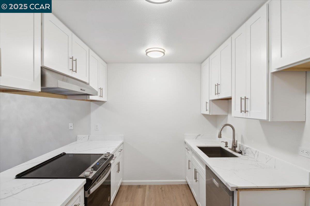 Photo #8: 41103335 Listing: Photo #8