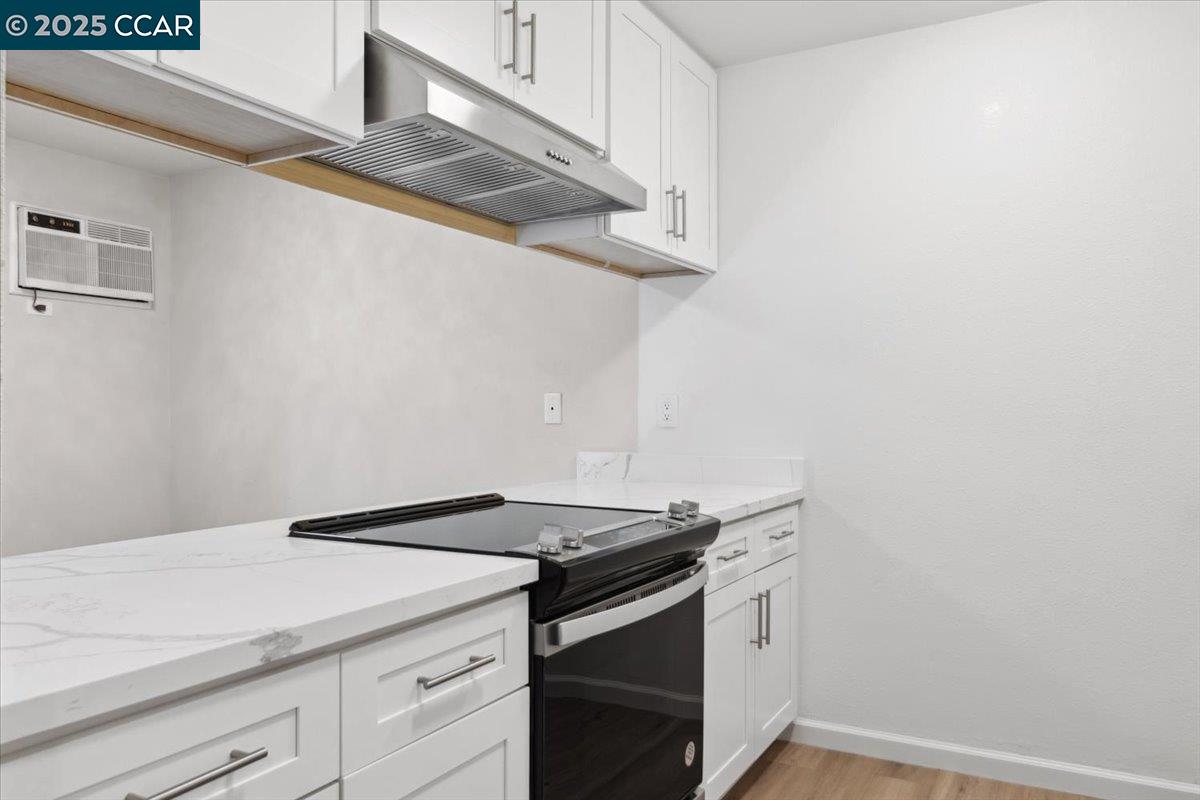 Photo #9: 41103335 Listing: Photo #9