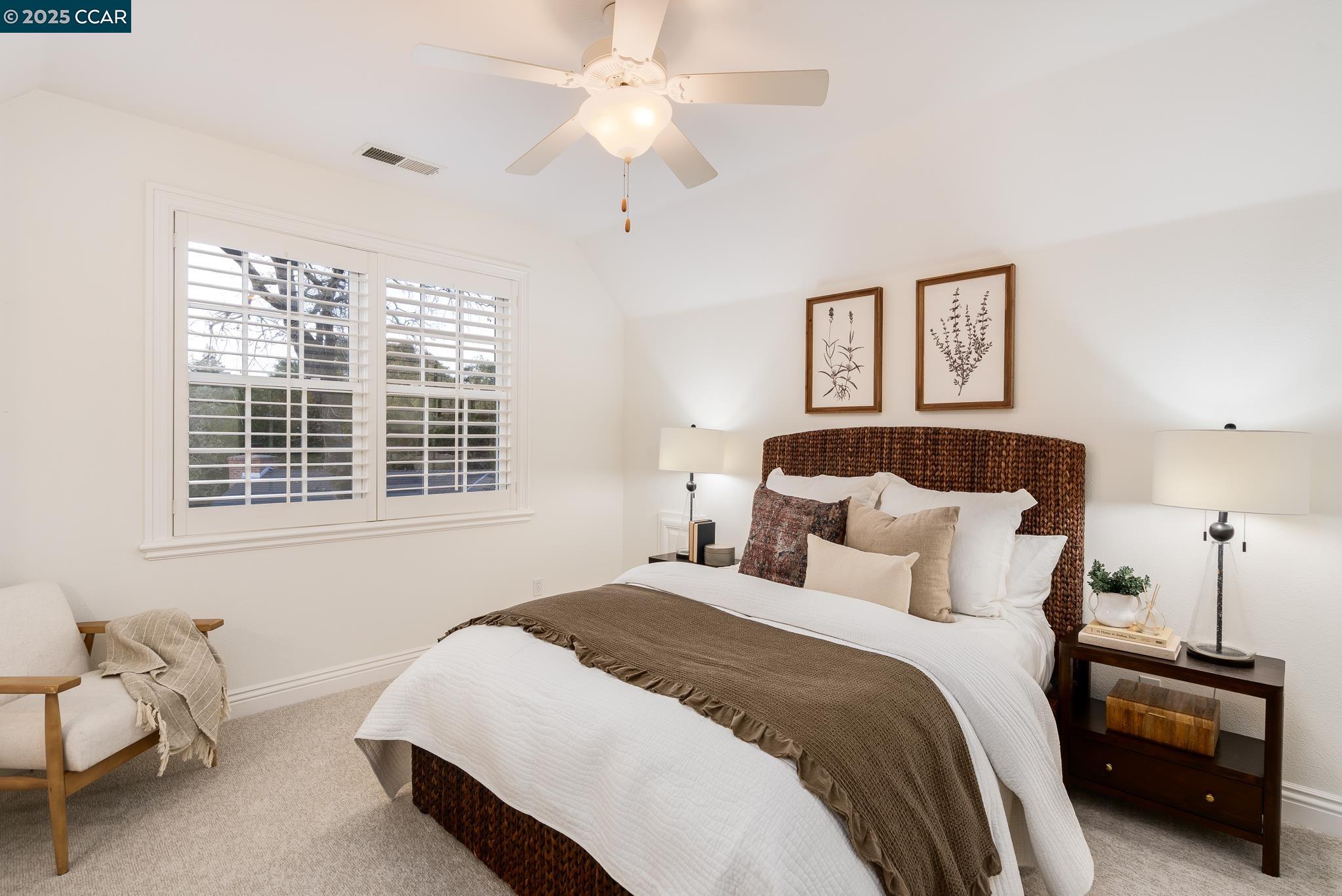 Detail Gallery Image 22 of 44 For 45 Lark Pl, Alamo,  CA 94507 - 5 Beds | 5/1 Baths