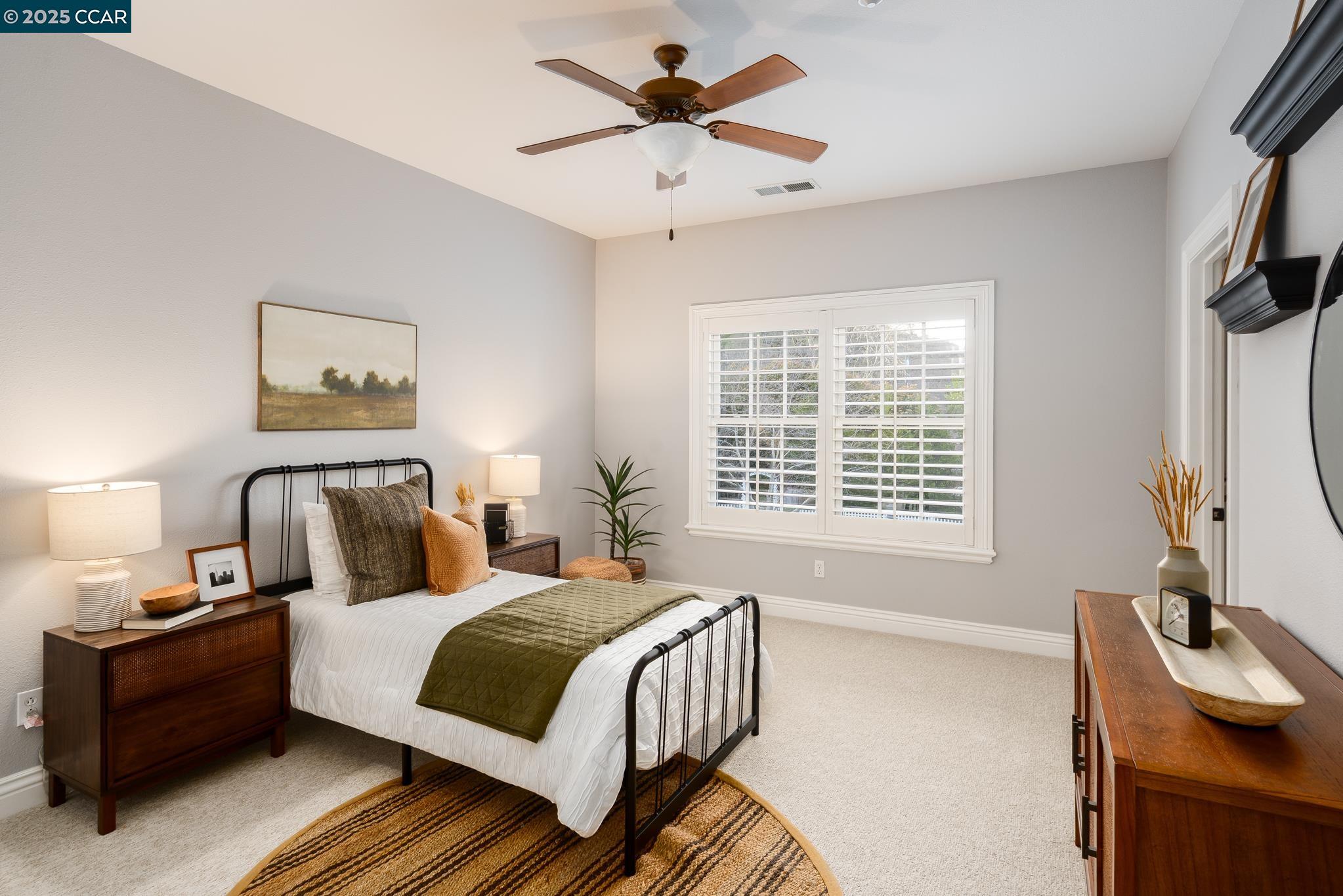 Detail Gallery Image 23 of 44 For 45 Lark Pl, Alamo,  CA 94507 - 5 Beds | 5/1 Baths