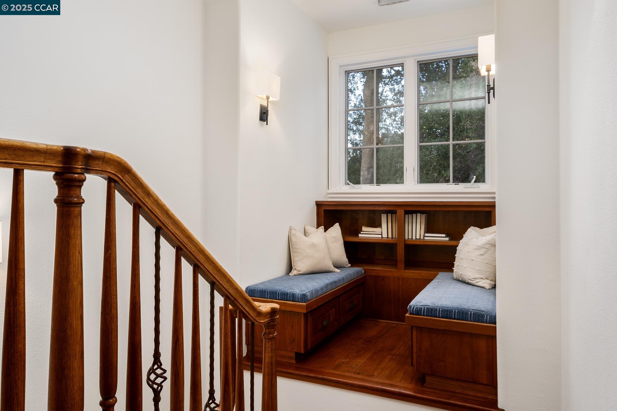 Detail Gallery Image 28 of 44 For 45 Lark Pl, Alamo,  CA 94507 - 5 Beds | 5/1 Baths