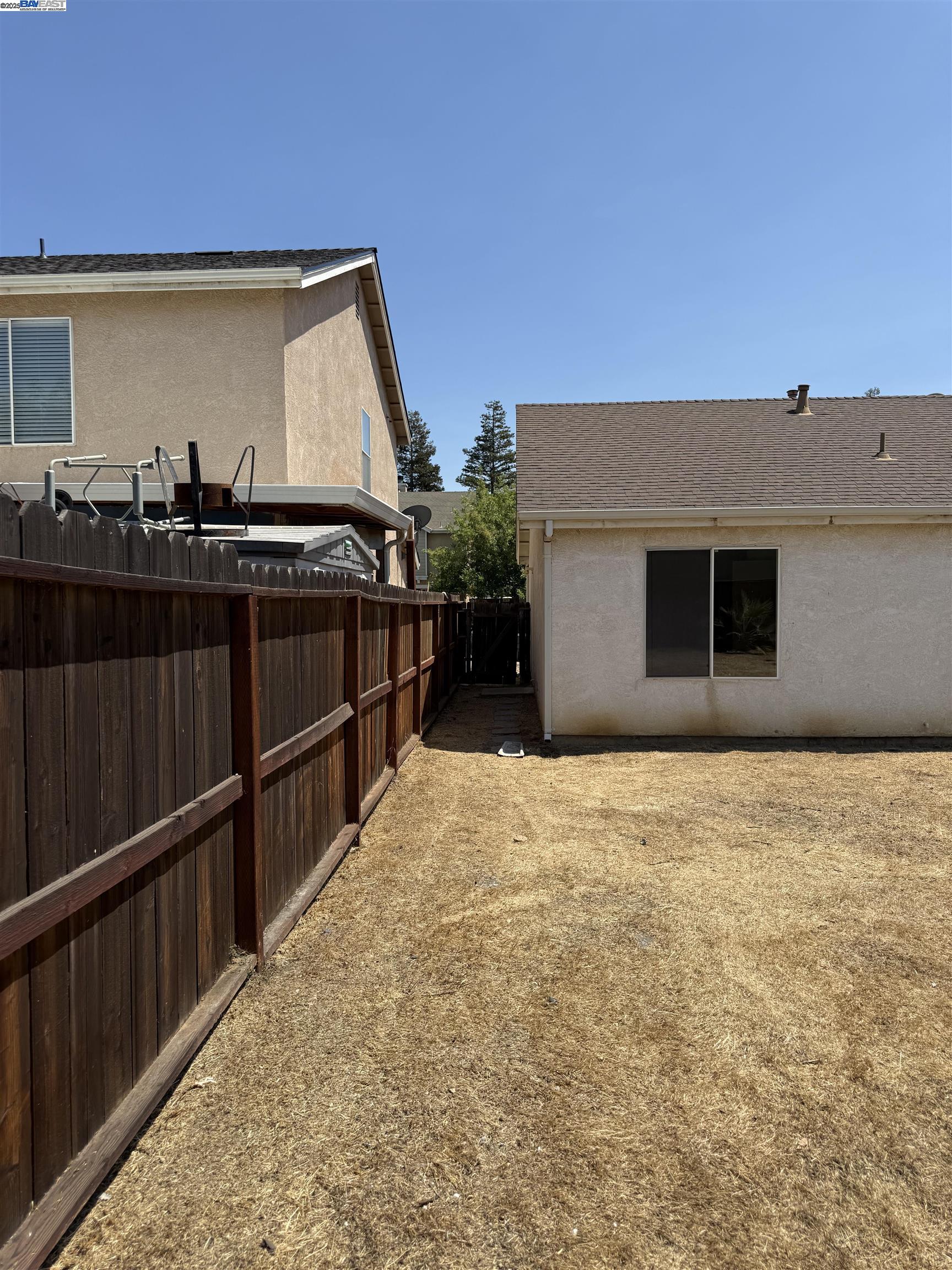 Detail Gallery Image 15 of 16 For 1019 Sparrow Hawk Lane, Patterson,  CA 95363 - 3 Beds | 2 Baths