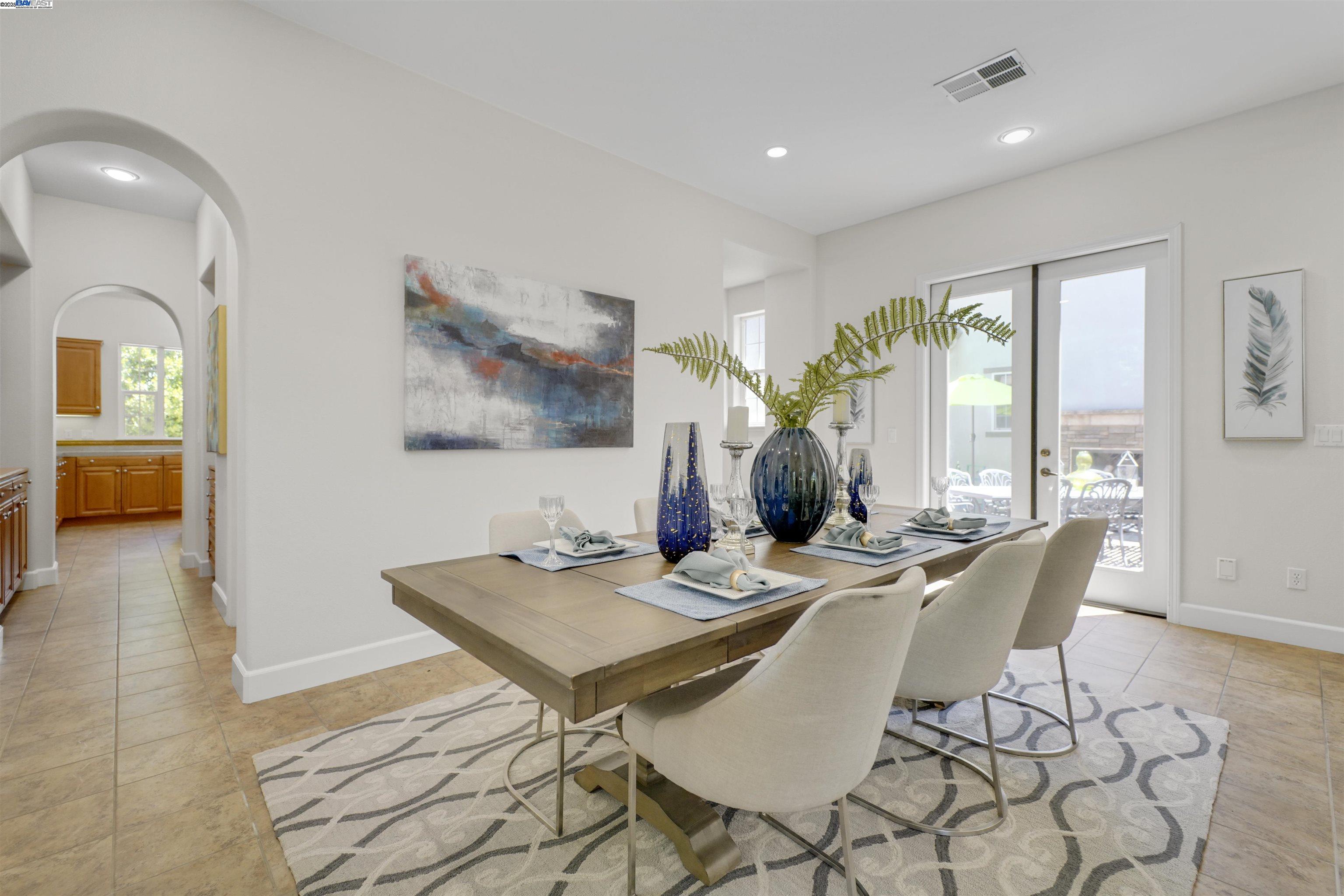 1993 Fairway Oaks Dr, Ripon, California 95366, 3 Bedrooms Bedrooms, 7 Rooms Rooms,3 BathroomsBathrooms,Residential,For Sale,1993 Fairway Oaks Dr,41103343