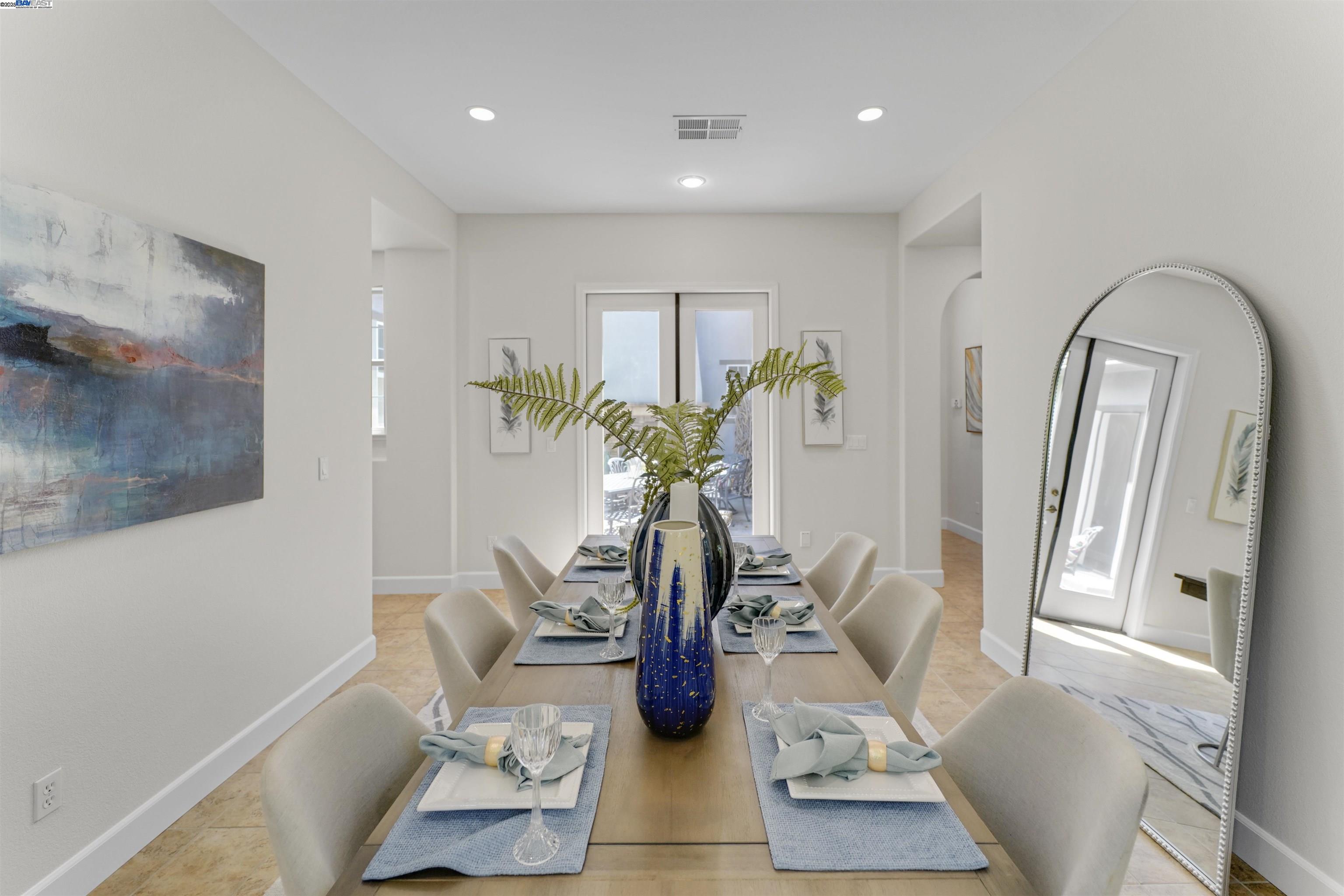 1993 Fairway Oaks Dr, Ripon, California 95366, 3 Bedrooms Bedrooms, 7 Rooms Rooms,3 BathroomsBathrooms,Residential,For Sale,1993 Fairway Oaks Dr,41103343