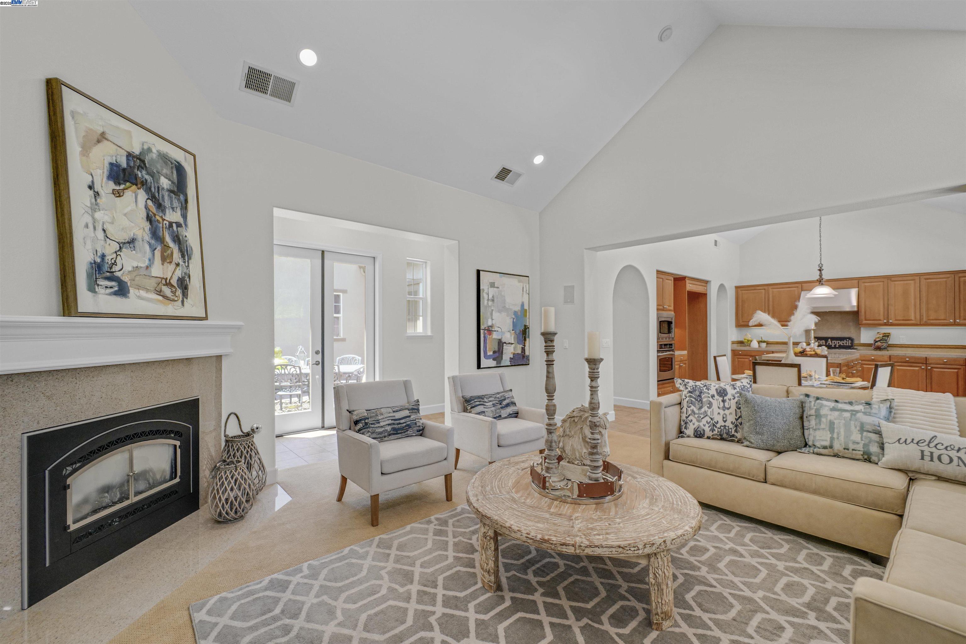 1993 Fairway Oaks Dr, Ripon, California 95366, 3 Bedrooms Bedrooms, 7 Rooms Rooms,3 BathroomsBathrooms,Residential,For Sale,1993 Fairway Oaks Dr,41103343