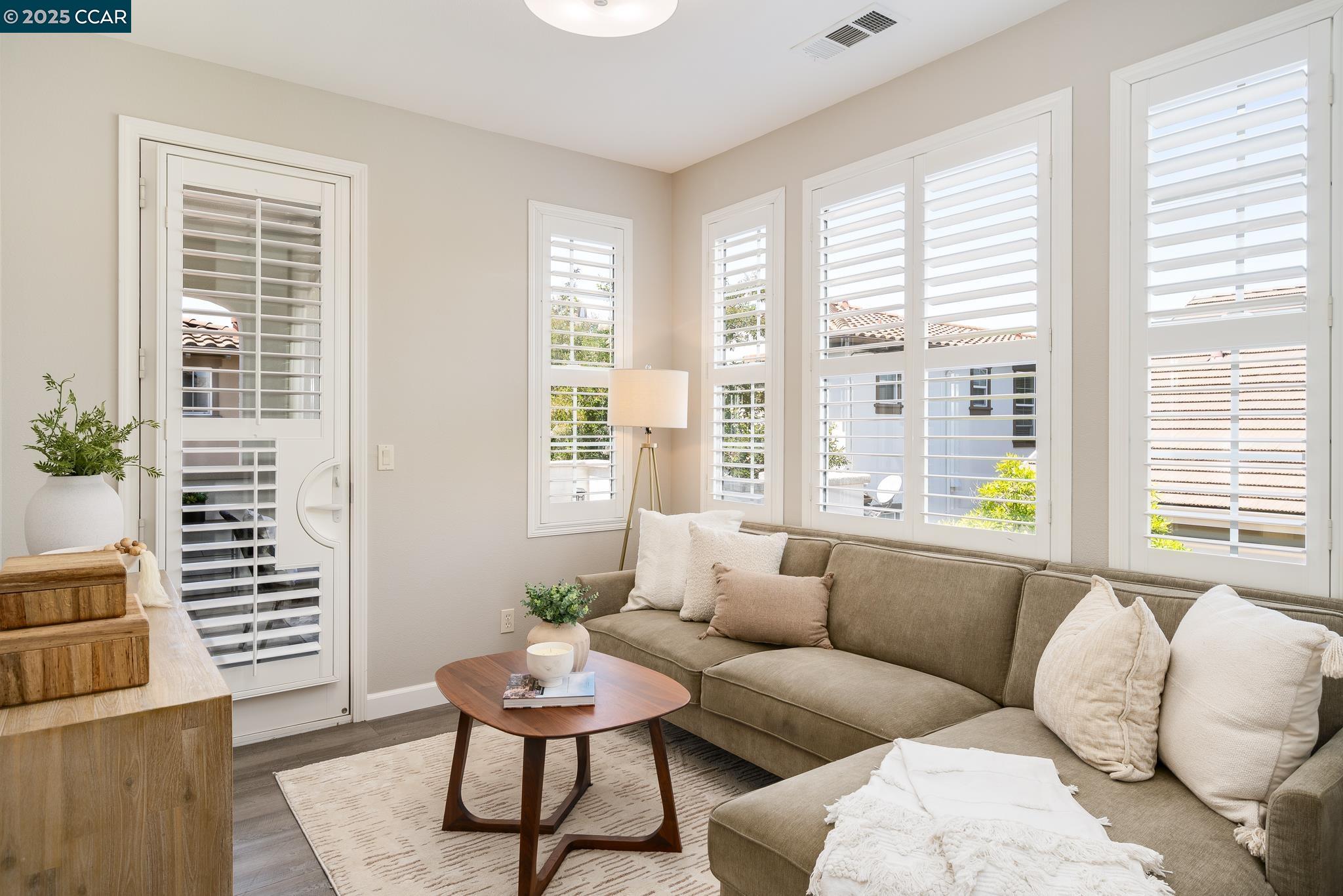 Detail Gallery Image 23 of 43 For 3869 Sunrose Rd, San Ramon,  CA 94582 - 4 Beds | 3/1 Baths