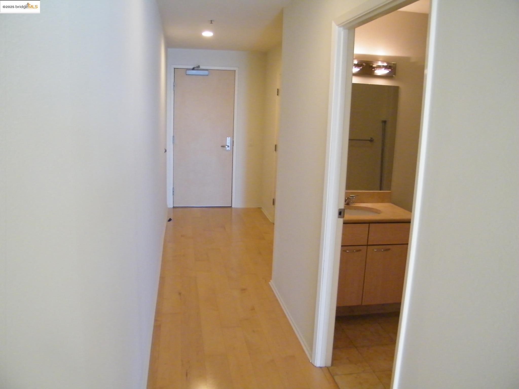 Photo #12: 41103350 Listing: Photo #12