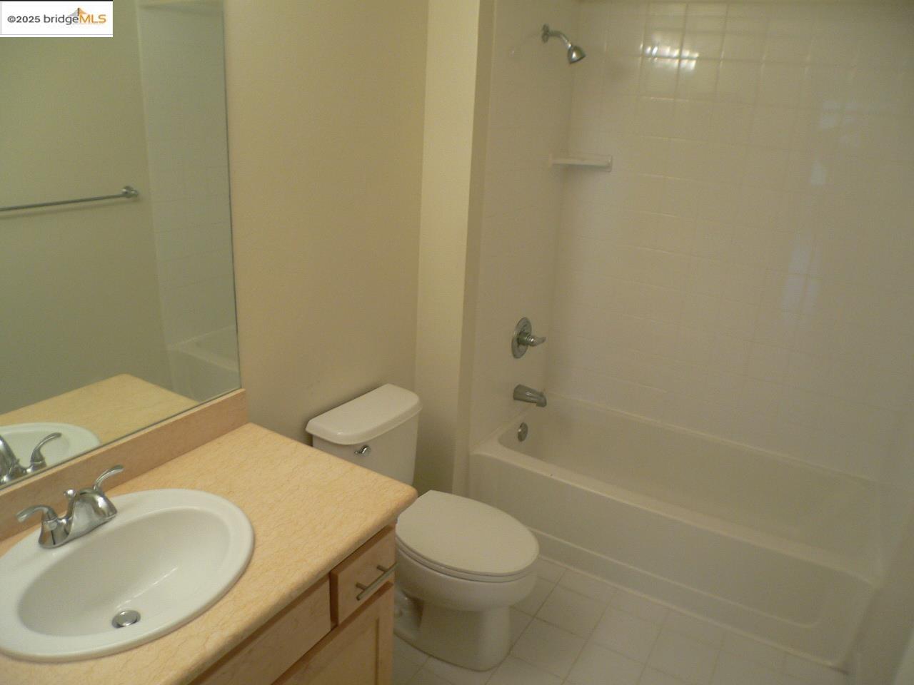 Photo #3: 41103350 Listing 
