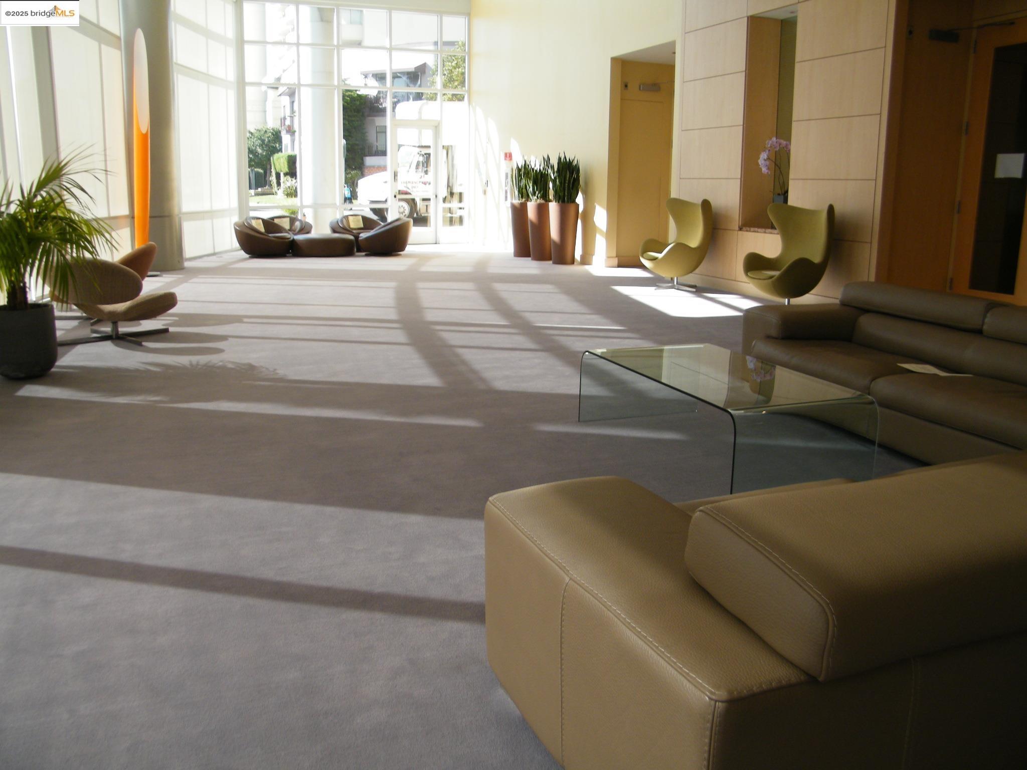 Photo #6: 41103350 Listing 