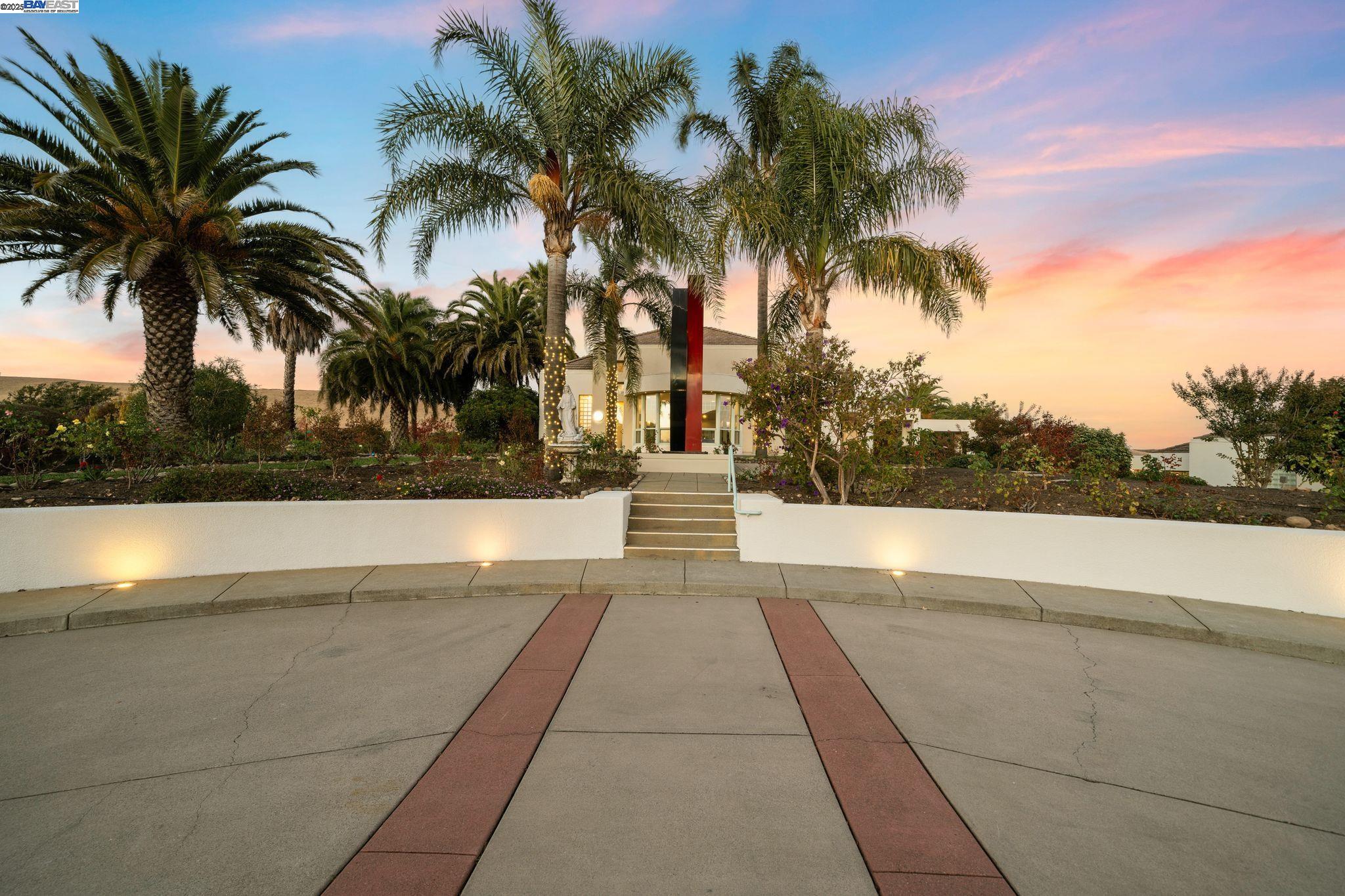 Detail Gallery Image 37 of 47 For 2465 Tecado Terrace, Fremont,  CA 94539 - 6 Beds | 7/2 Baths