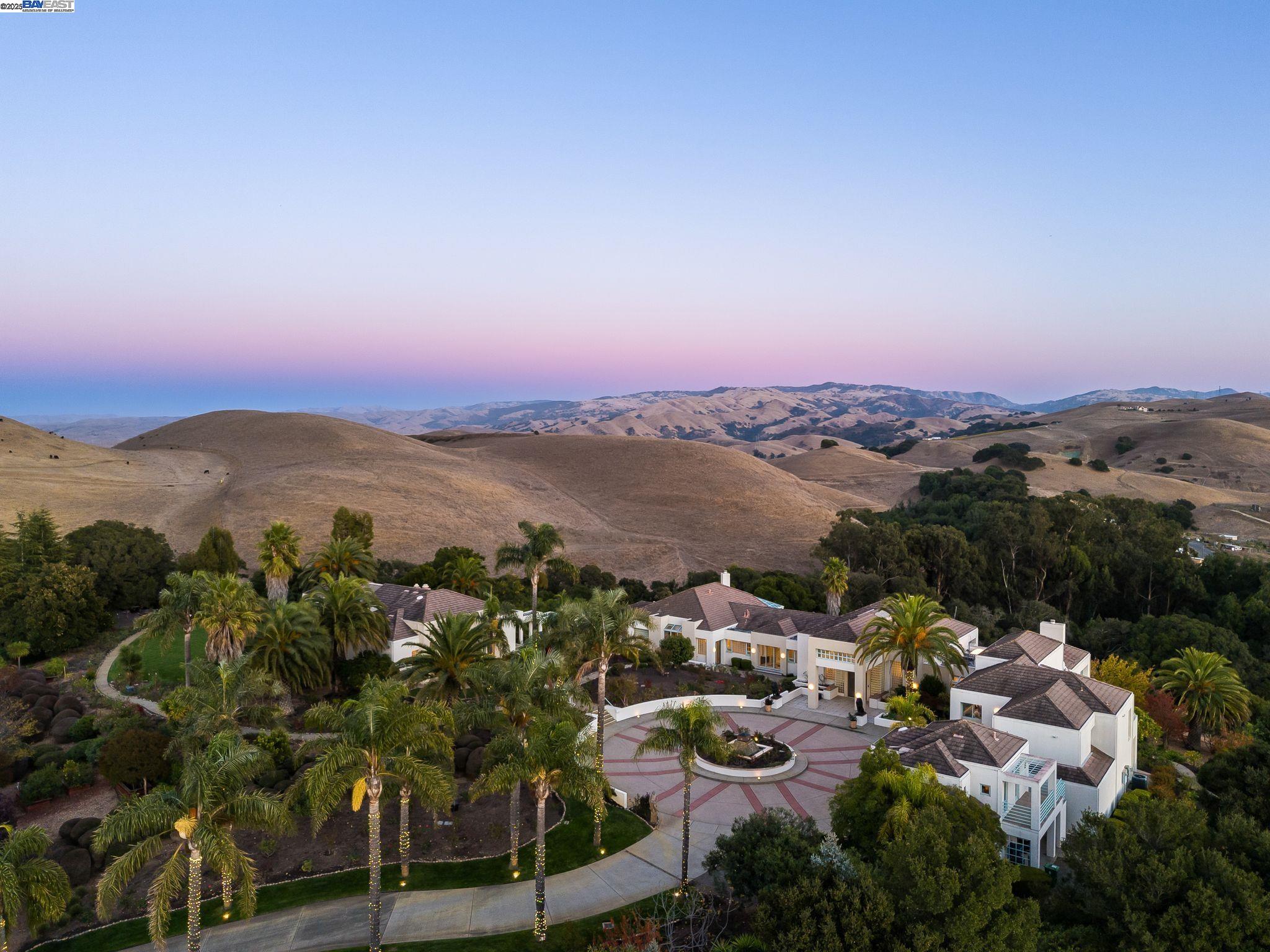 Detail Gallery Image 46 of 47 For 2465 Tecado Terrace, Fremont,  CA 94539 - 6 Beds | 7/2 Baths