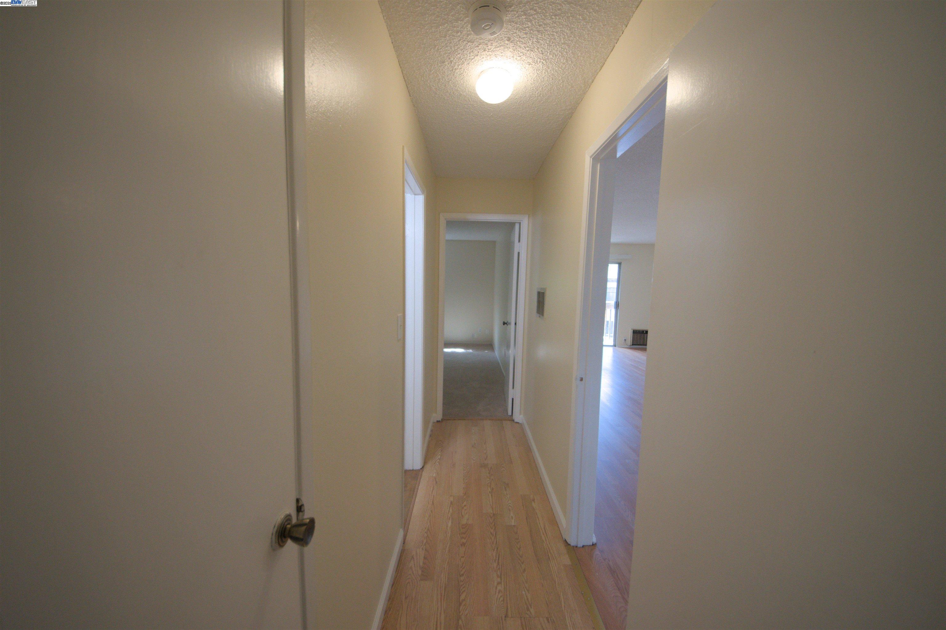 Detail Gallery Image 12 of 25 For 1060 Oak Grove Road #71,  Concord,  CA 94518-3145 - 2 Beds | 1 Baths