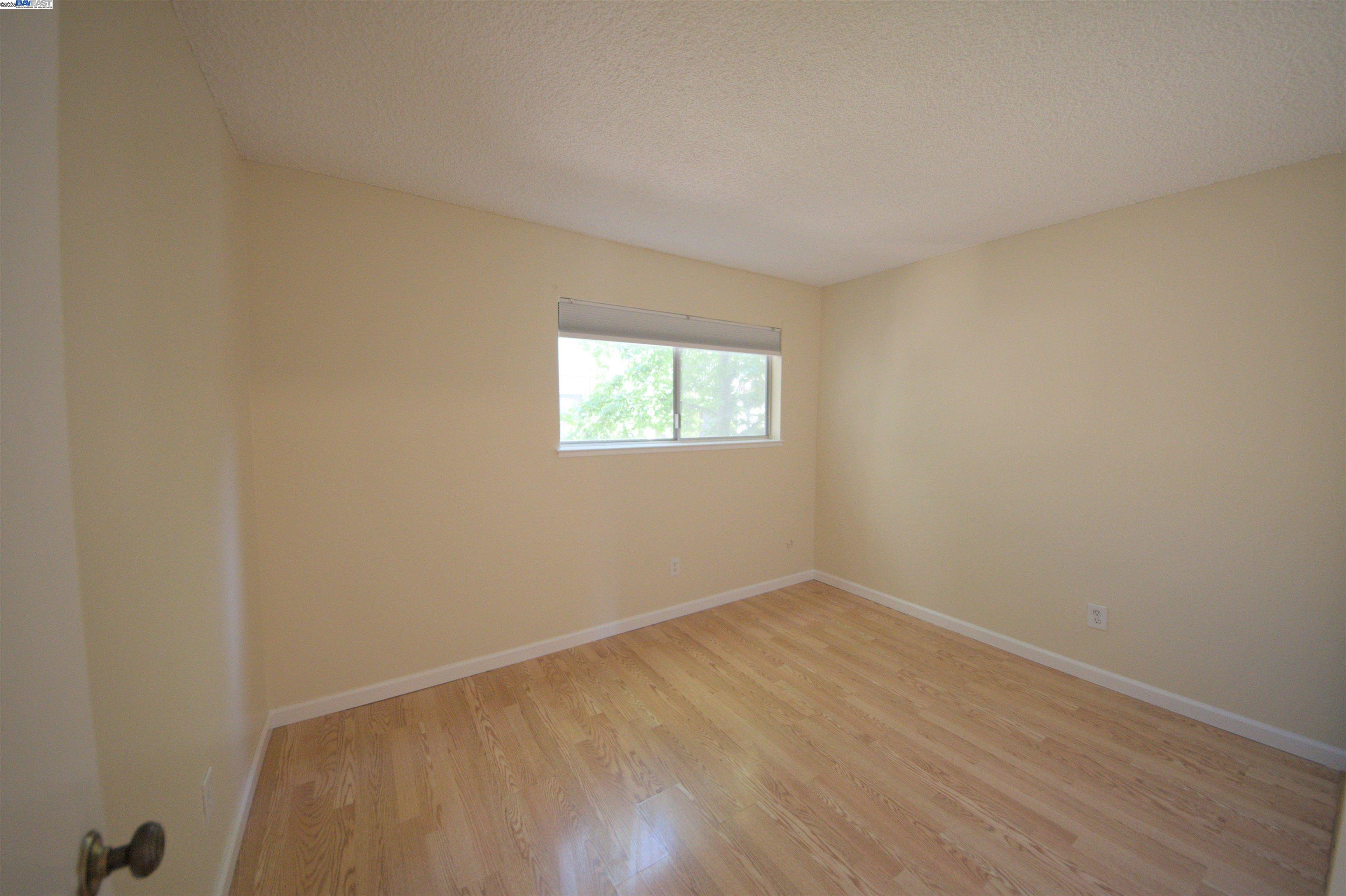 Detail Gallery Image 18 of 25 For 1060 Oak Grove Road #71,  Concord,  CA 94518-3145 - 2 Beds | 1 Baths