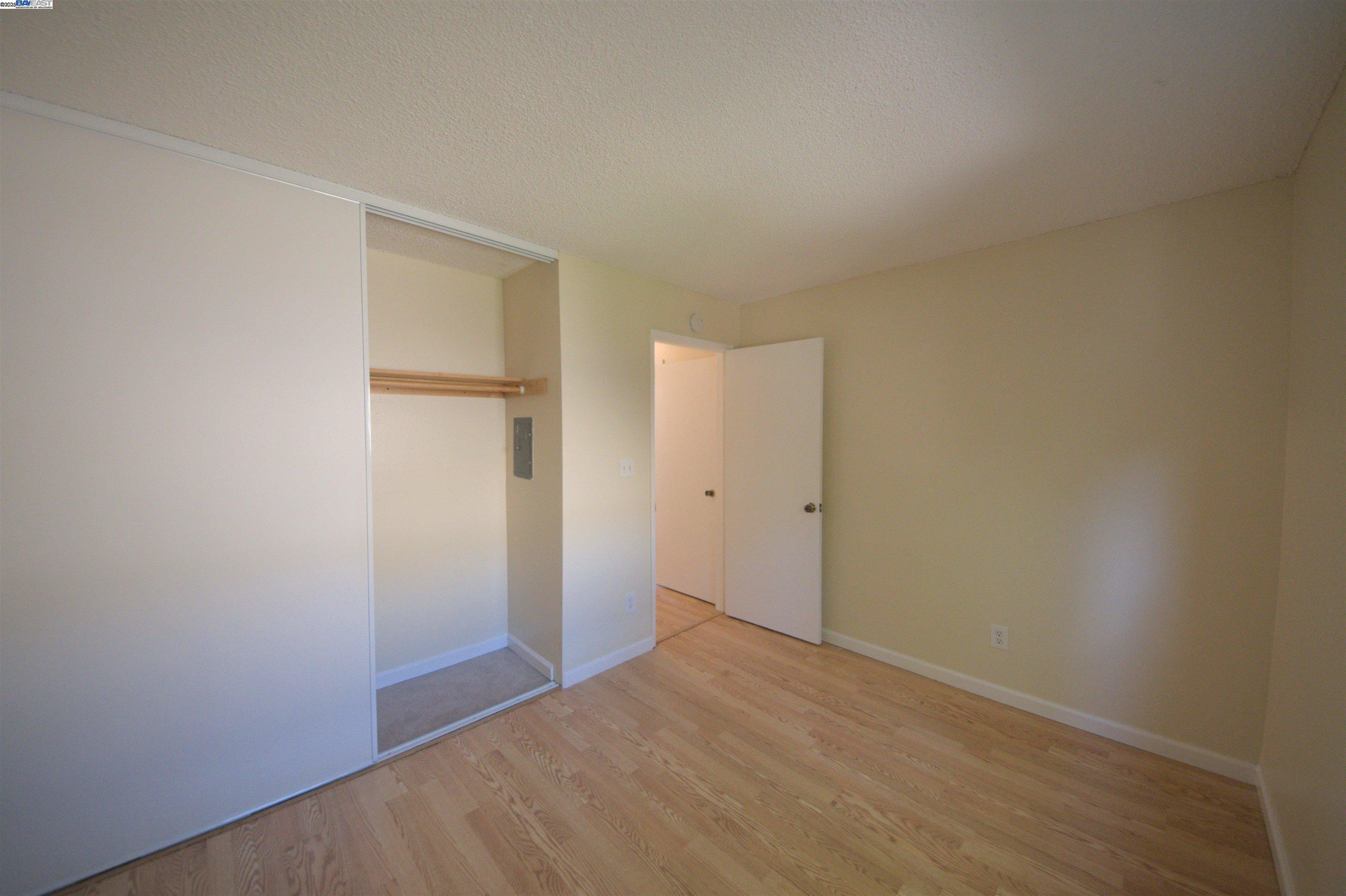 Detail Gallery Image 20 of 25 For 1060 Oak Grove Road #71,  Concord,  CA 94518-3145 - 2 Beds | 1 Baths