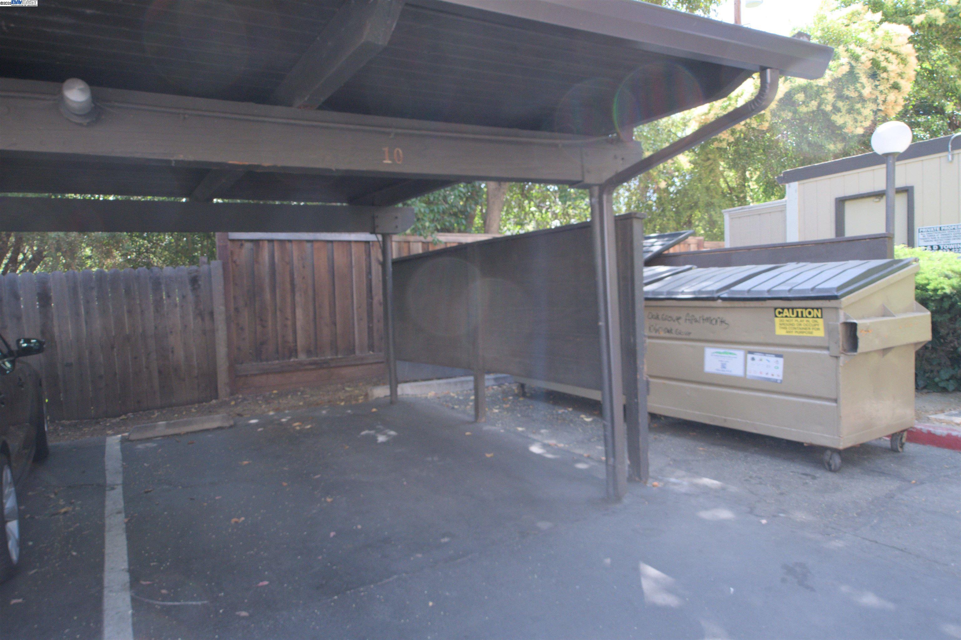 Detail Gallery Image 22 of 25 For 1060 Oak Grove Road #71,  Concord,  CA 94518-3145 - 2 Beds | 1 Baths