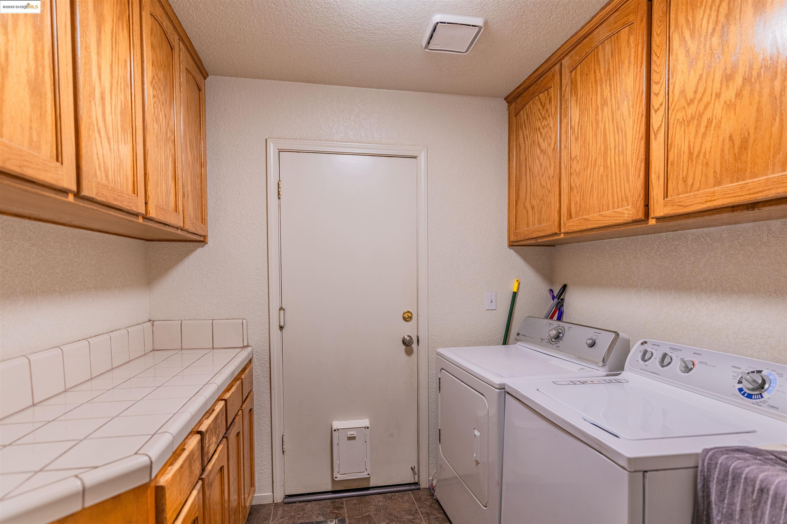 Detail Gallery Image 22 of 36 For 6269 Alva Ave, Fresno,  CA 93711-0864 - 4 Beds | 3 Baths