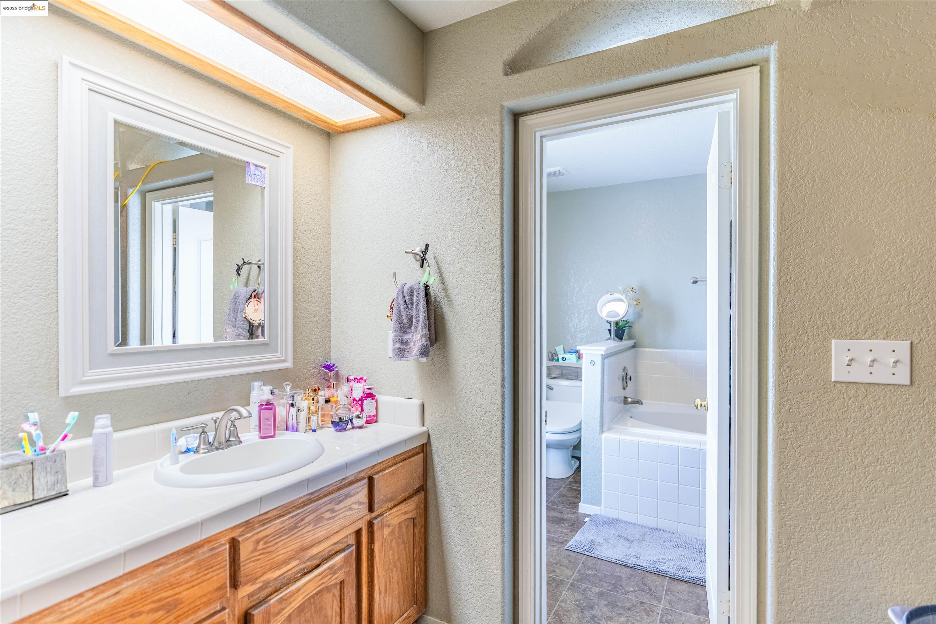 Detail Gallery Image 32 of 36 For 6269 Alva Ave, Fresno,  CA 93711-0864 - 4 Beds | 3 Baths