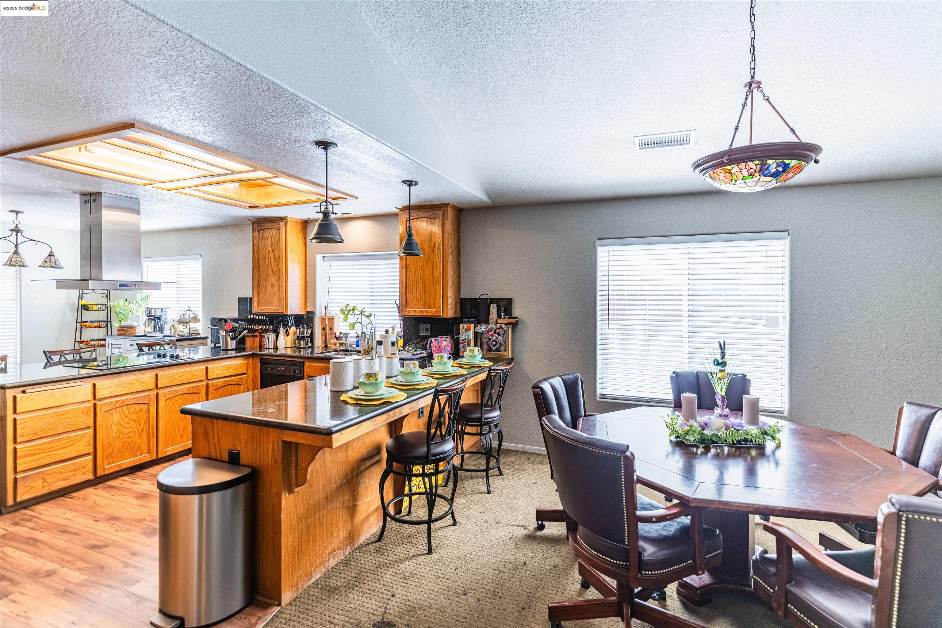 Detail Gallery Image 10 of 36 For 6269 Alva Ave, Fresno,  CA 93711-0864 - 4 Beds | 3 Baths
