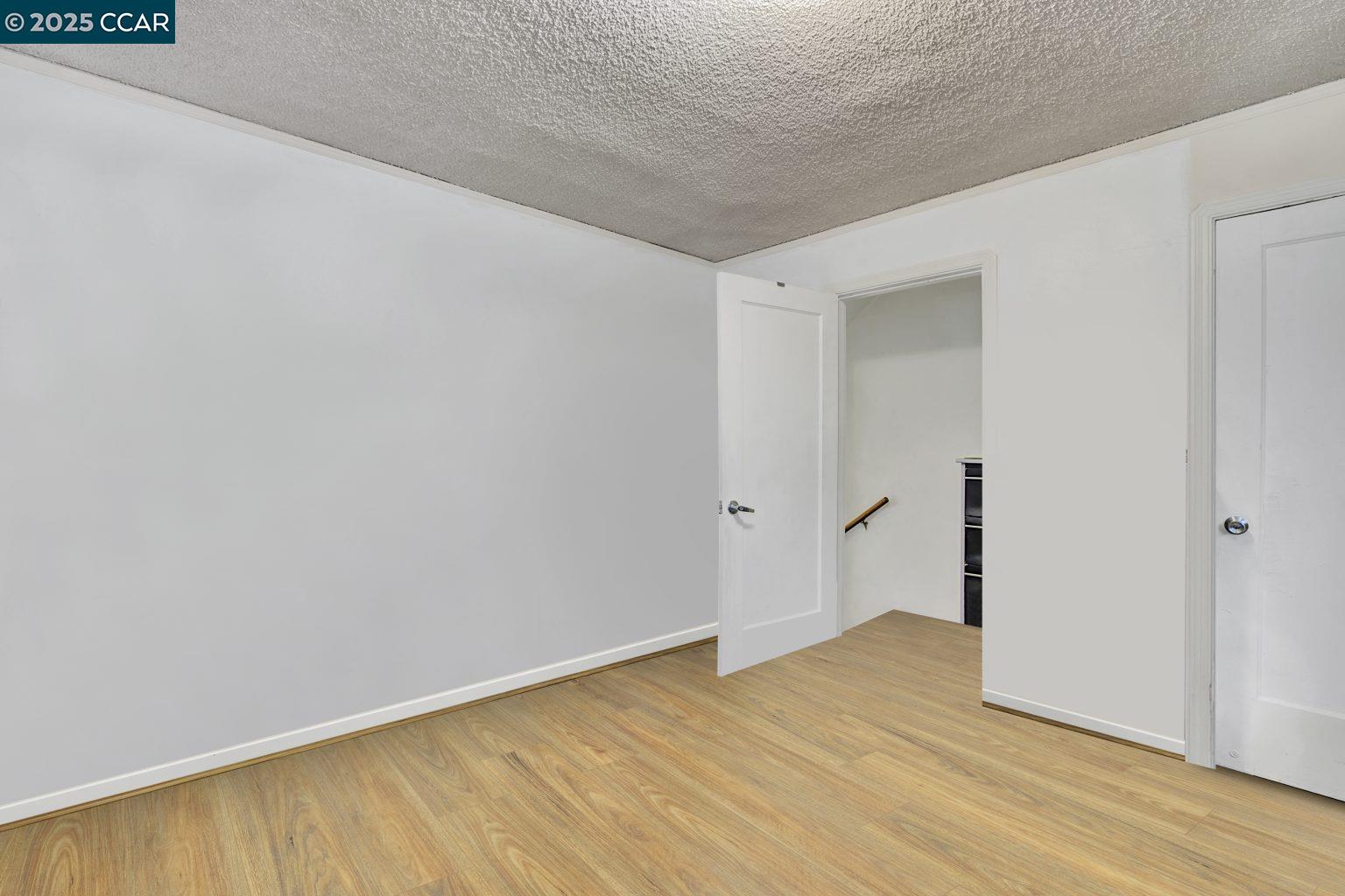 Detail Gallery Image 13 of 25 For 2014 109th Ave, Oakland,  CA 94603 - 3 Beds | 1/1 Baths