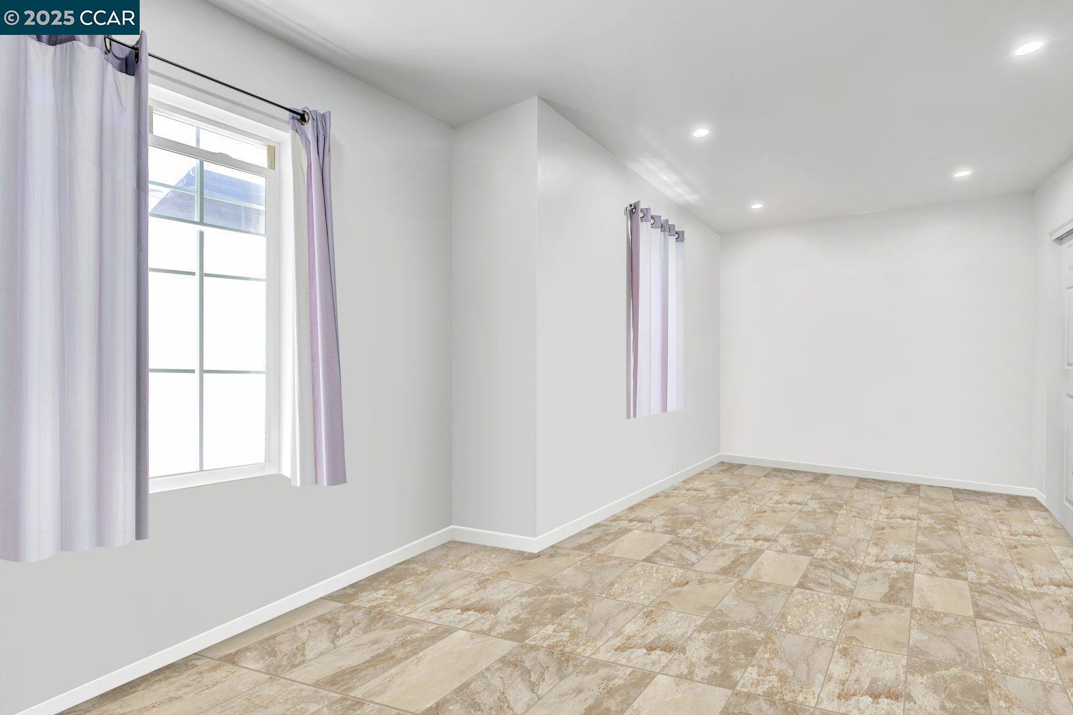 Detail Gallery Image 18 of 25 For 2014 109th Ave, Oakland,  CA 94603 - 3 Beds | 1/1 Baths