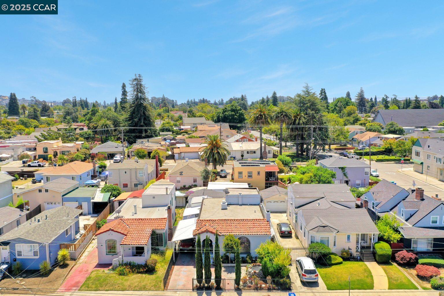Detail Gallery Image 23 of 25 For 2014 109th Ave, Oakland,  CA 94603 - 3 Beds | 1/1 Baths
