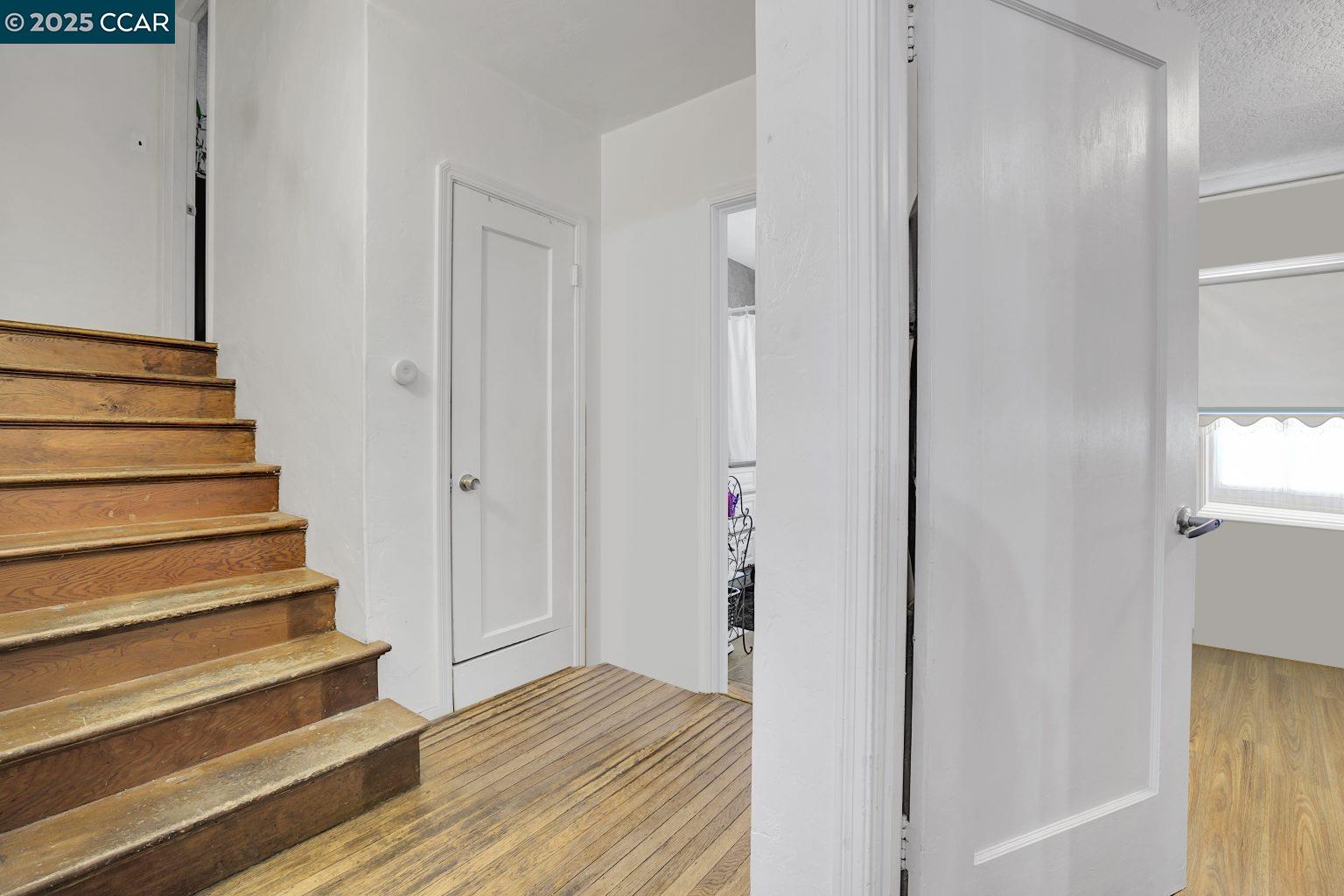 Detail Gallery Image 10 of 25 For 2014 109th Ave, Oakland,  CA 94603 - 3 Beds | 1/1 Baths