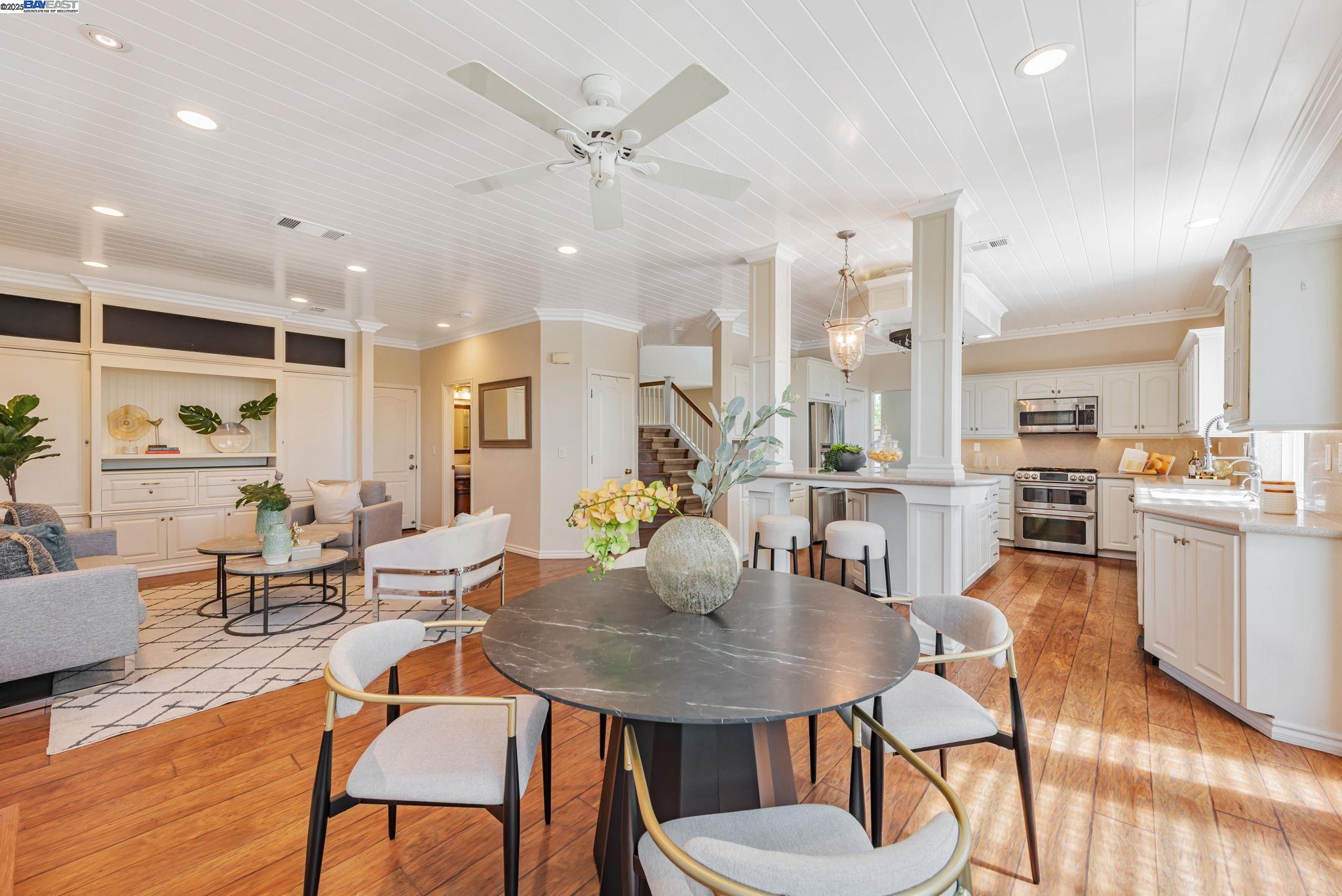 Detail Gallery Image 18 of 58 For 4069 Pergola Ct, Castro Valley,  CA 94552-4881 - 4 Beds | 3 Baths
