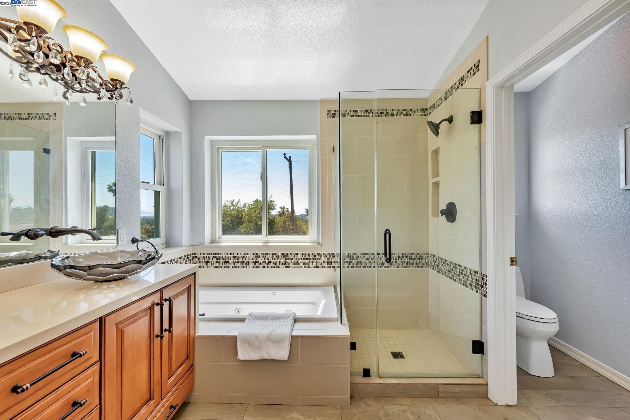 Detail Gallery Image 37 of 58 For 4069 Pergola Ct, Castro Valley,  CA 94552-4881 - 4 Beds | 3 Baths
