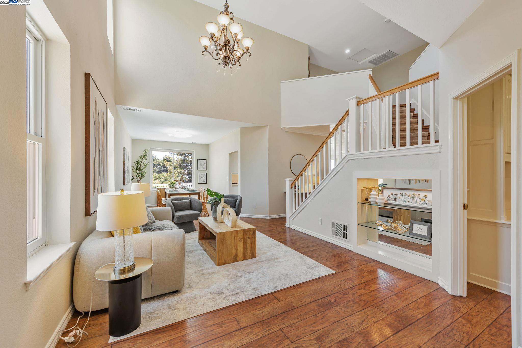 Detail Gallery Image 5 of 58 For 4069 Pergola Ct, Castro Valley,  CA 94552-4881 - 4 Beds | 3 Baths