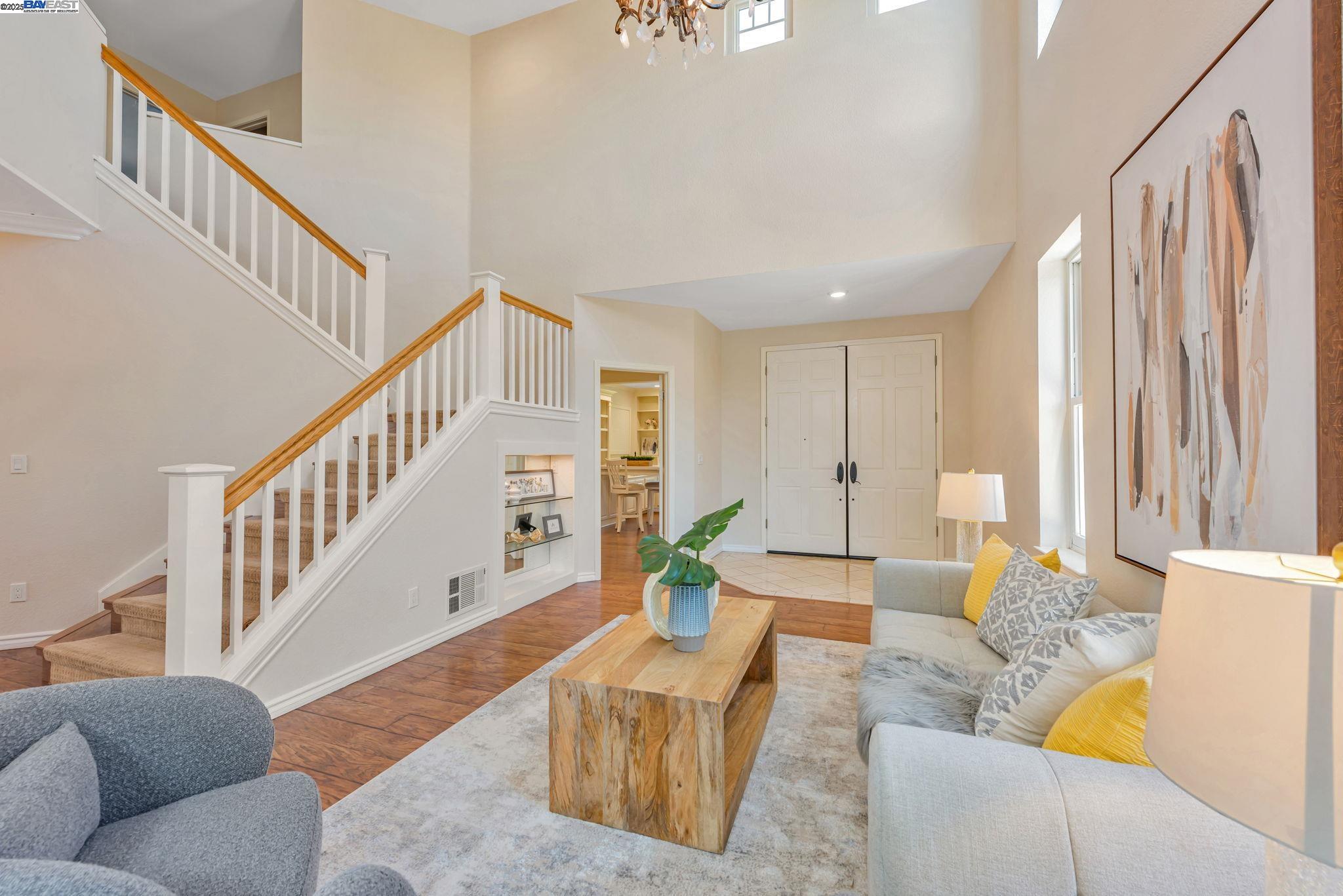 Detail Gallery Image 7 of 58 For 4069 Pergola Ct, Castro Valley,  CA 94552-4881 - 4 Beds | 3 Baths