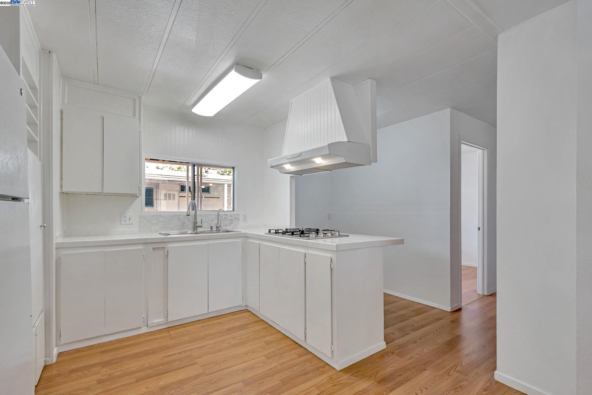Detail Gallery Image 12 of 40 For 2151 Oakland Rd #269,  San Jose,  CA 95131 - 3 Beds | 2 Baths