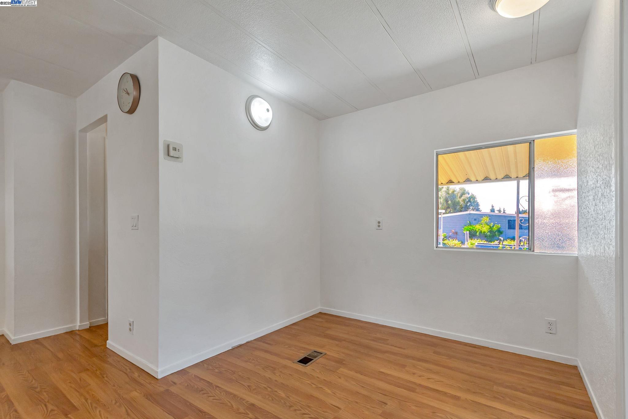 Detail Gallery Image 10 of 40 For 2151 Oakland Rd #269,  San Jose,  CA 95131 - 3 Beds | 2 Baths