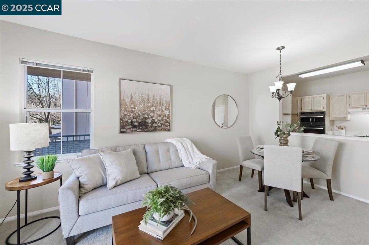 Photo #6: 41103360 Listing 