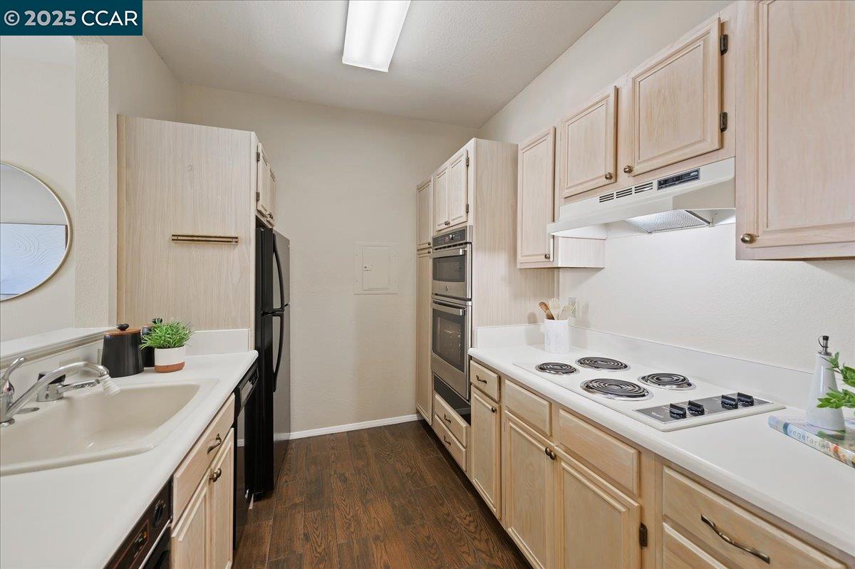 Photo #8: 41103360 Listing: Photo #8