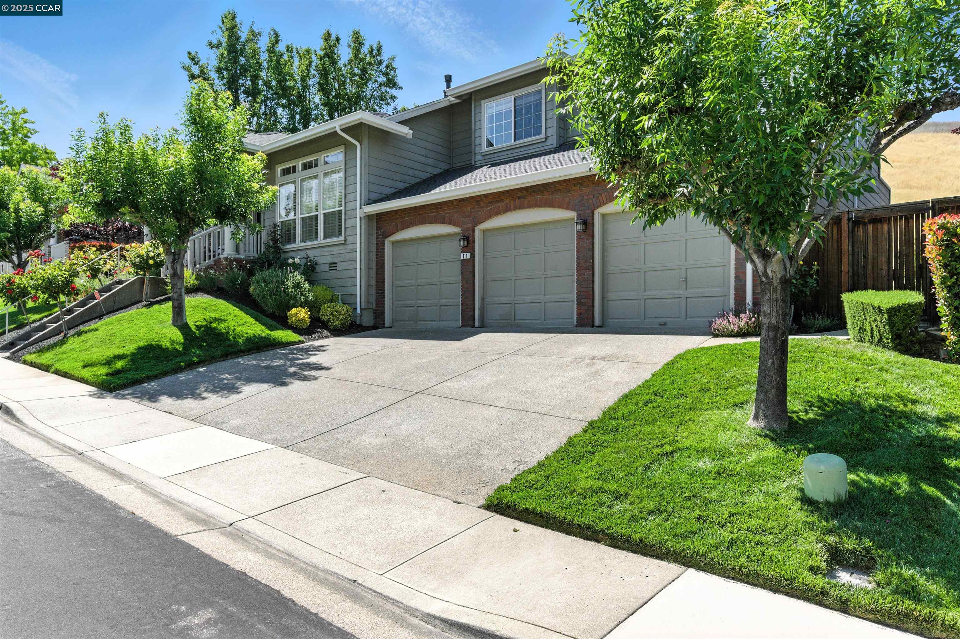 111 LEAFIELD ROAD, DANVILLE, CA 94506  Photo 3