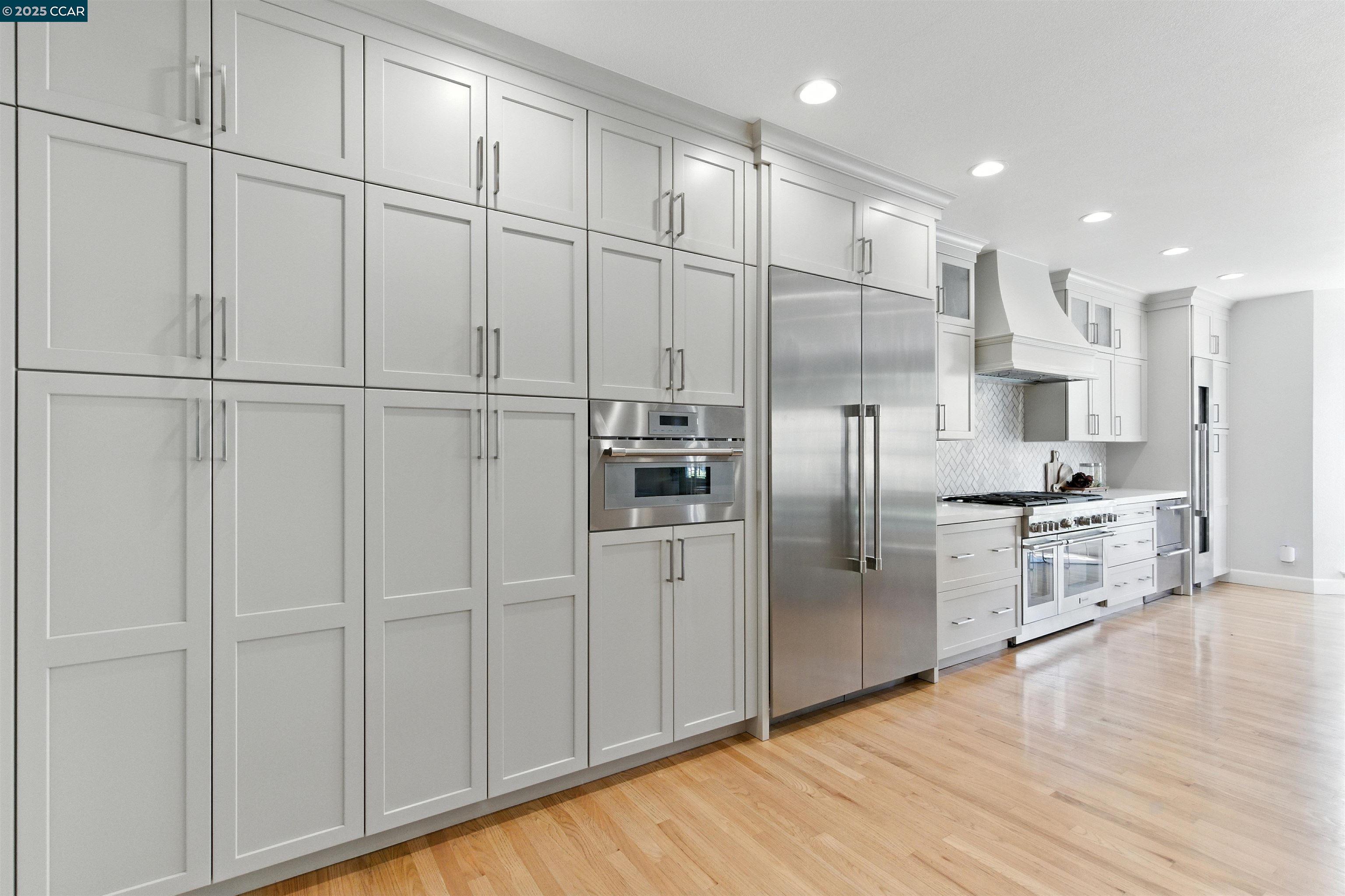 Detail Gallery Image 23 of 60 For 111 Leafield Road, Danville,  CA 94506 - 5 Beds | 4/1 Baths