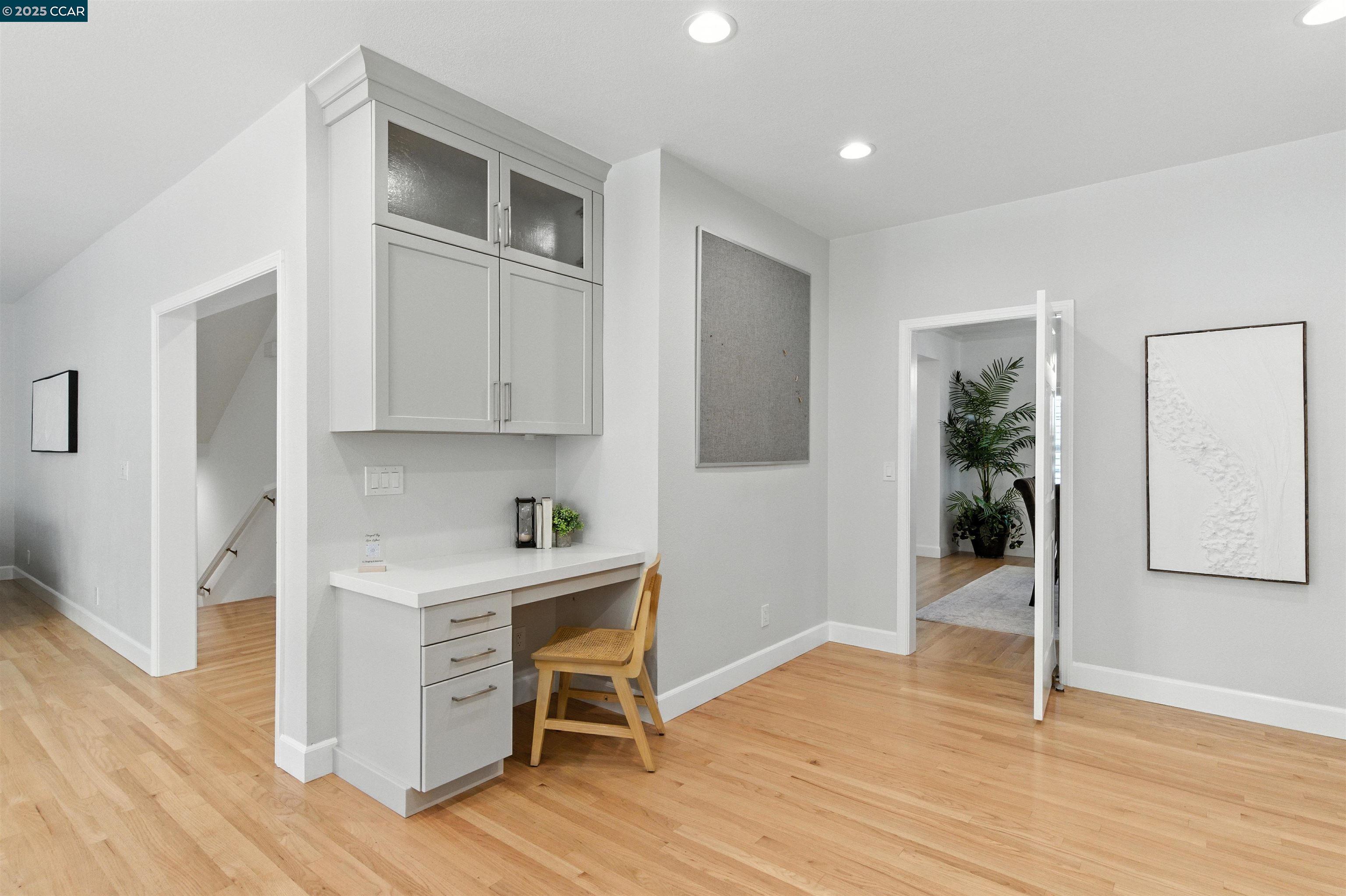 Detail Gallery Image 24 of 60 For 111 Leafield Road, Danville,  CA 94506 - 5 Beds | 4/1 Baths