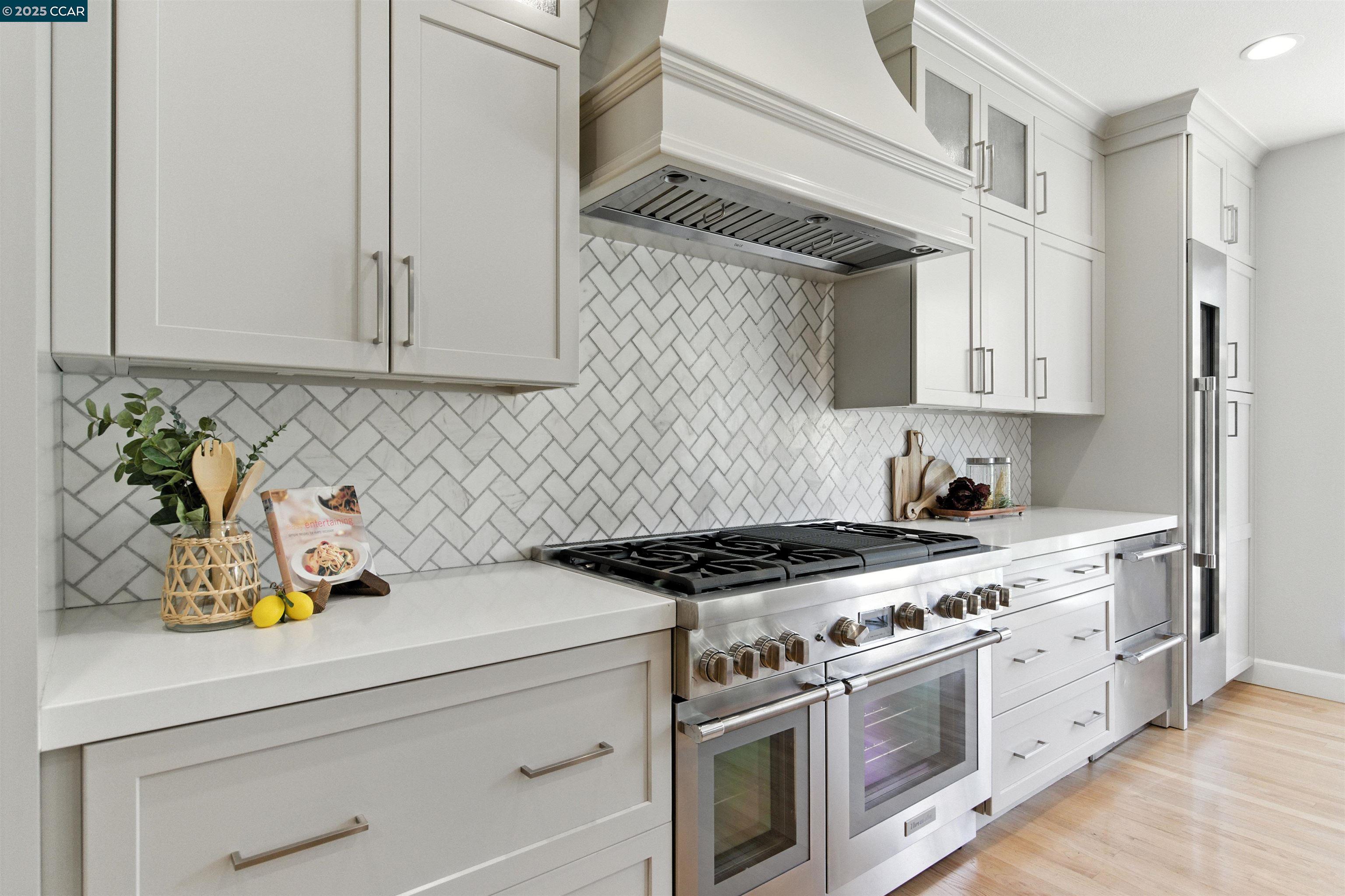 Detail Gallery Image 29 of 60 For 111 Leafield Road, Danville,  CA 94506 - 5 Beds | 4/1 Baths