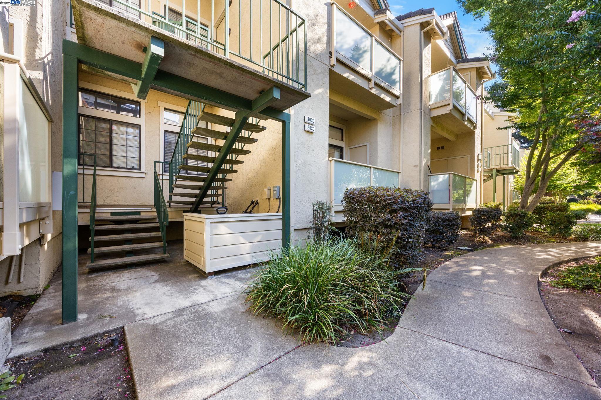 Detail Gallery Image 38 of 51 For 2030 Fostoria Cir, Danville,  CA 94526 - 3 Beds | 2 Baths