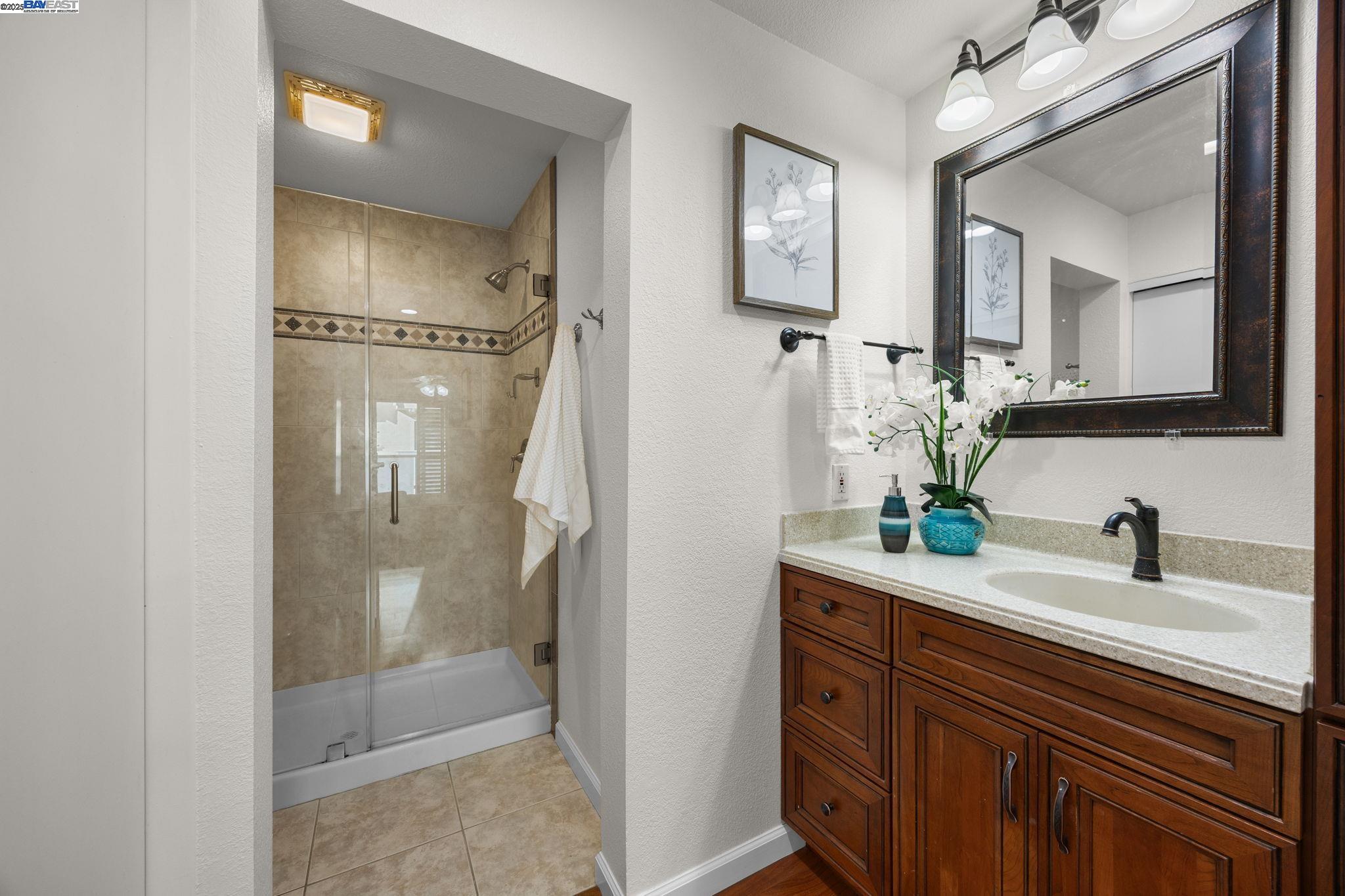 Detail Gallery Image 7 of 51 For 2030 Fostoria Cir, Danville,  CA 94526 - 3 Beds | 2 Baths