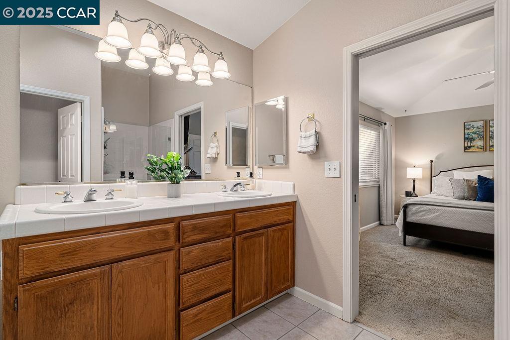 Detail Gallery Image 22 of 33 For 1 Lupine Ln, San Ramon,  CA 94583 - 4 Beds | 2/1 Baths