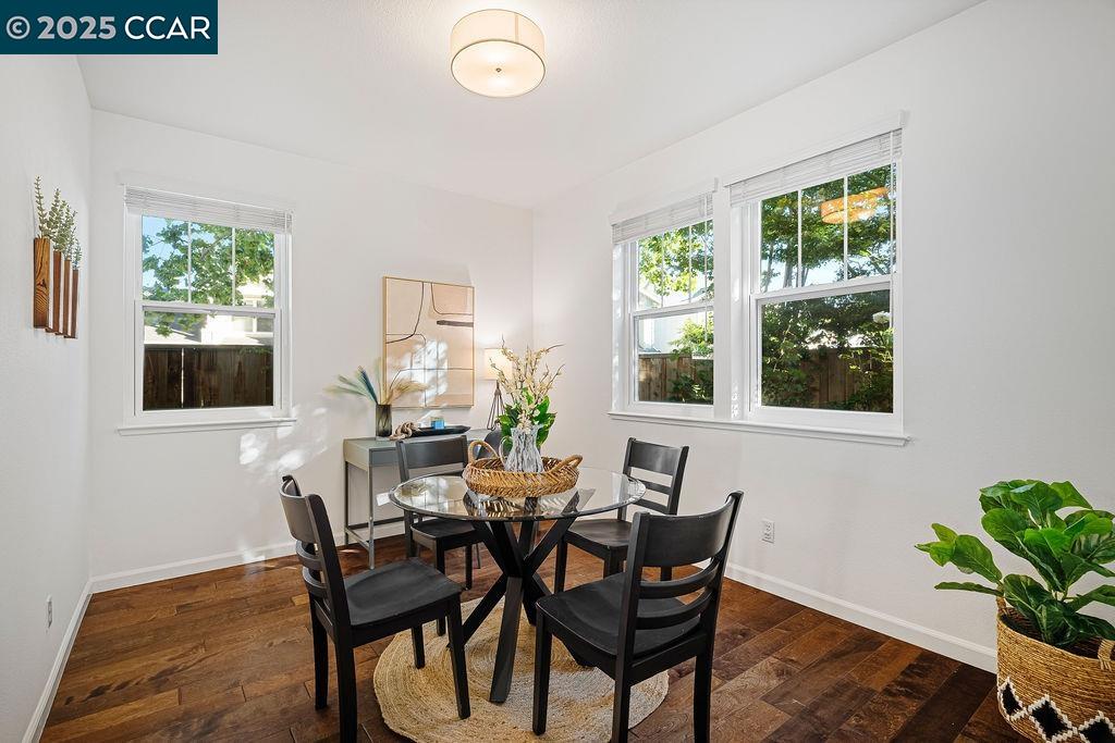 Detail Gallery Image 7 of 33 For 1 Lupine Ln, San Ramon,  CA 94583 - 4 Beds | 2/1 Baths