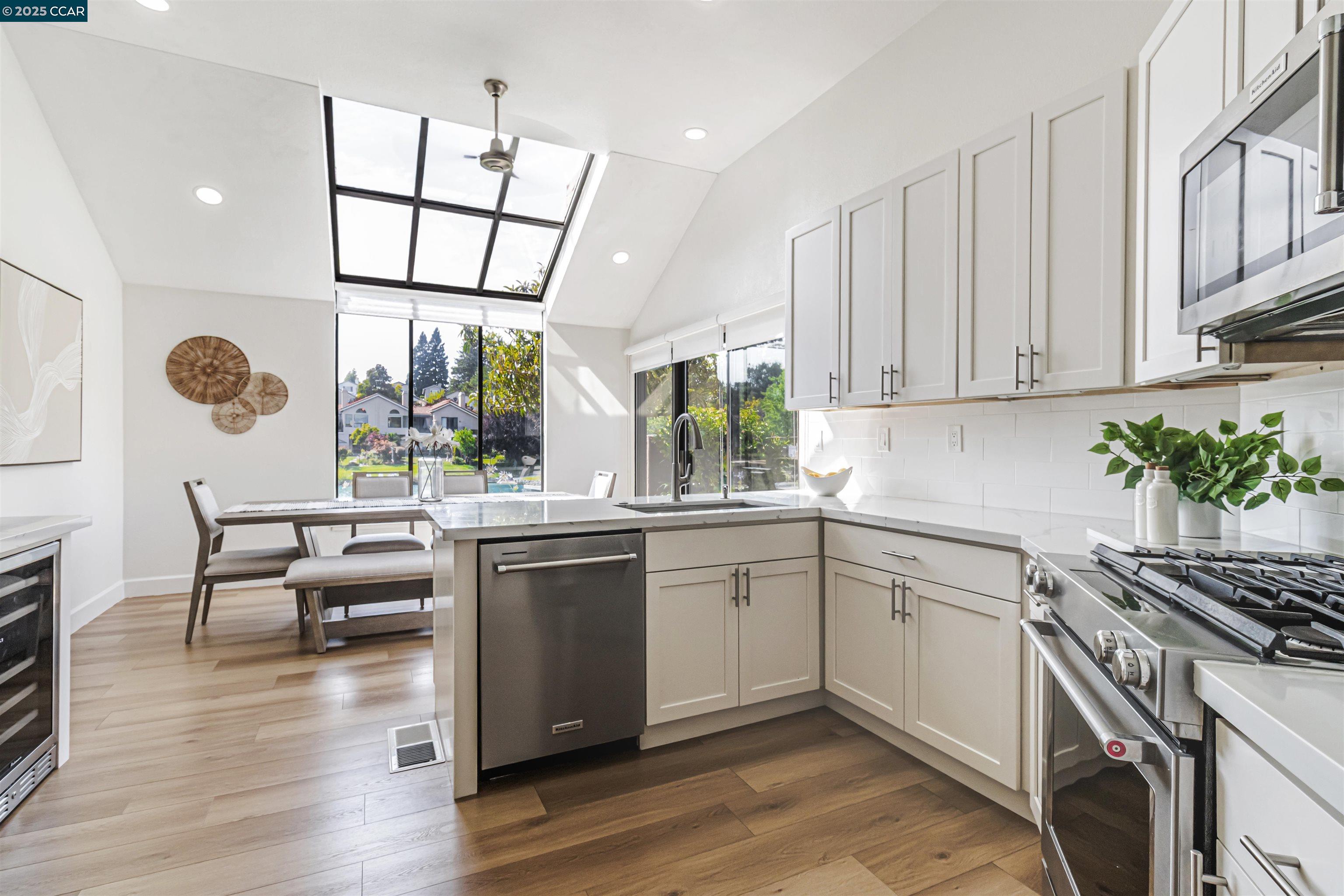 Photo #10: 41103369 Listing: Photo #10