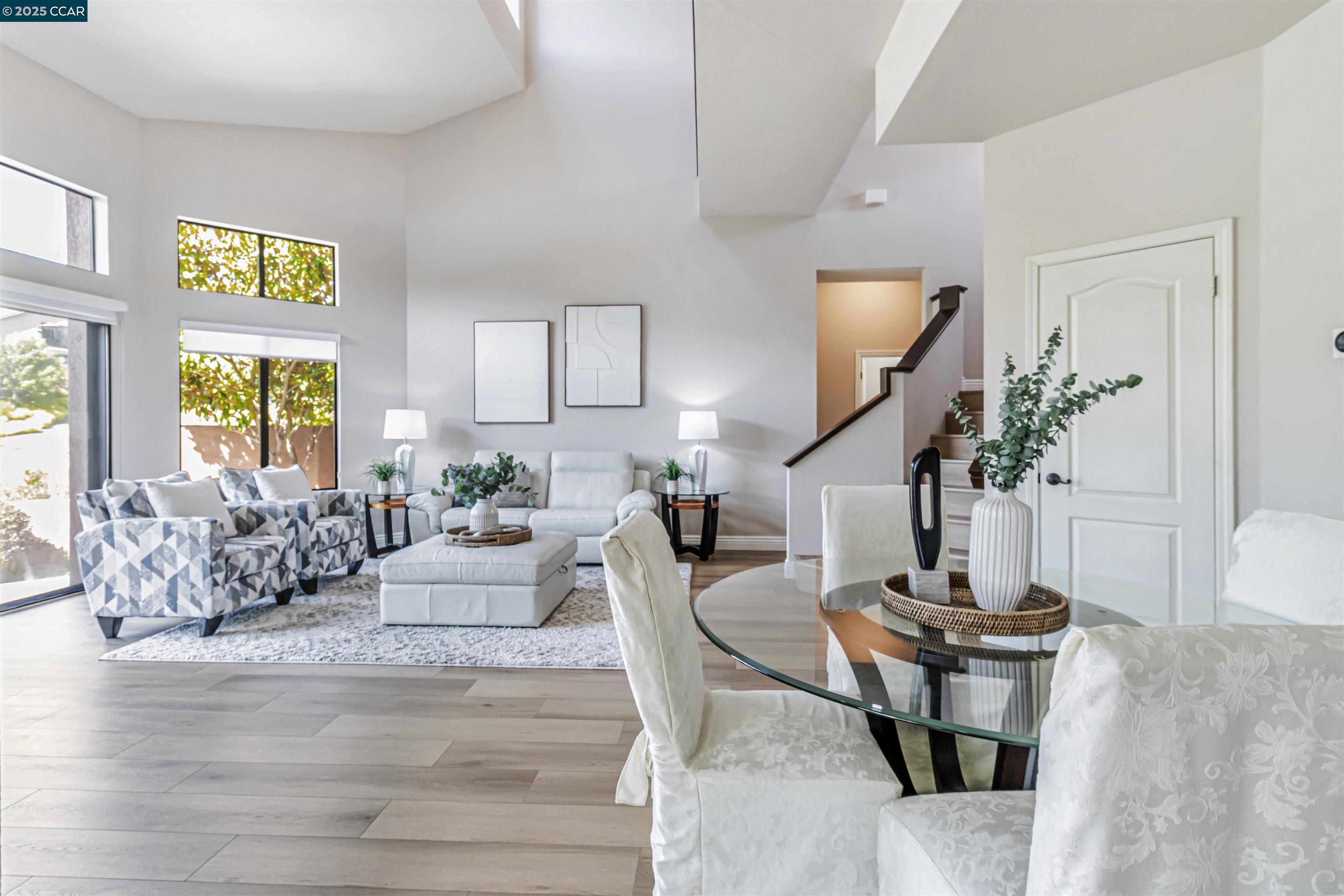 Photo #4: 41103369 Listing 