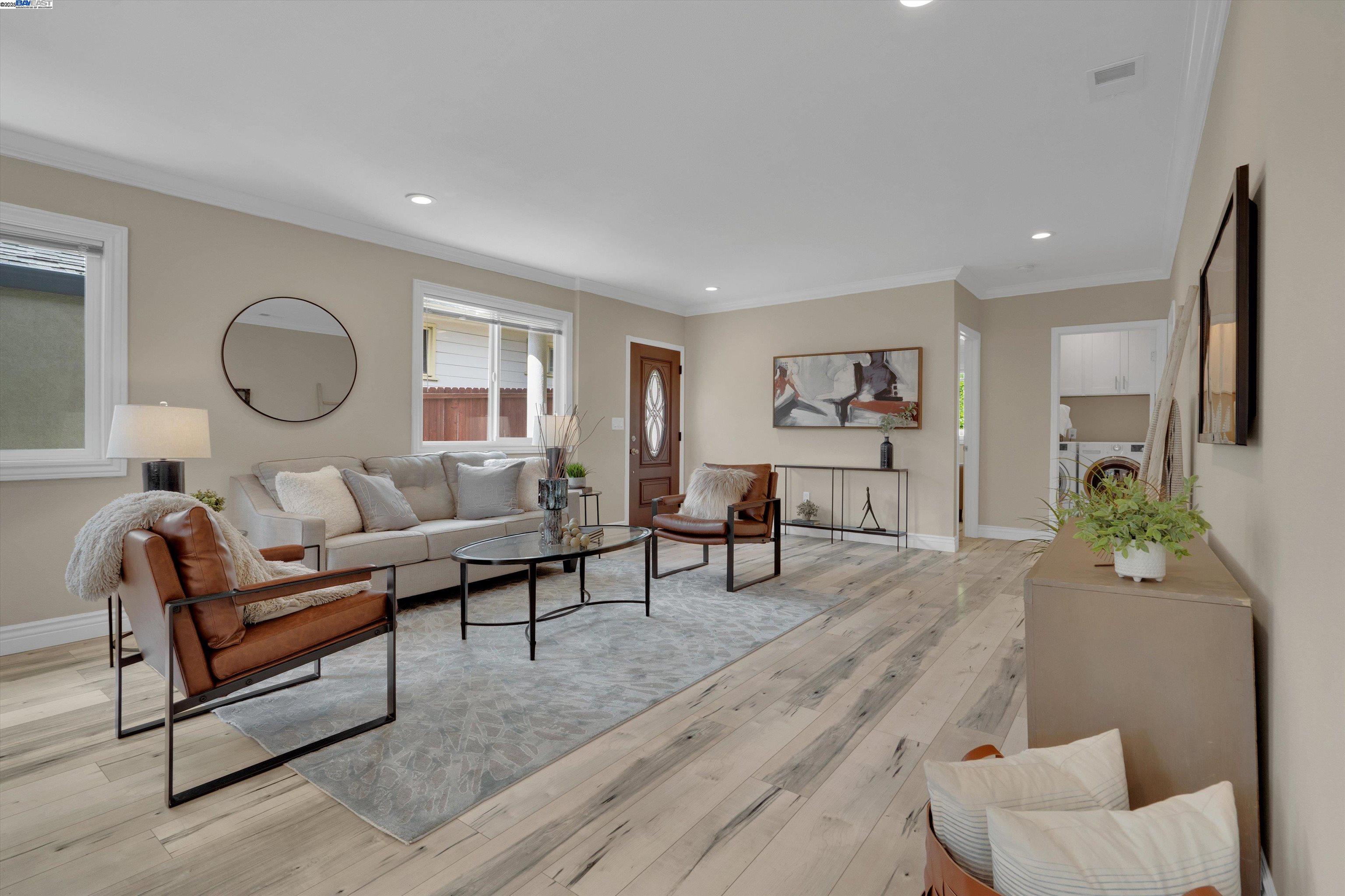 Detail Gallery Image 4 of 25 For 4433 Fair Ave, Oakland,  CA 94619 - 4 Beds | 3 Baths