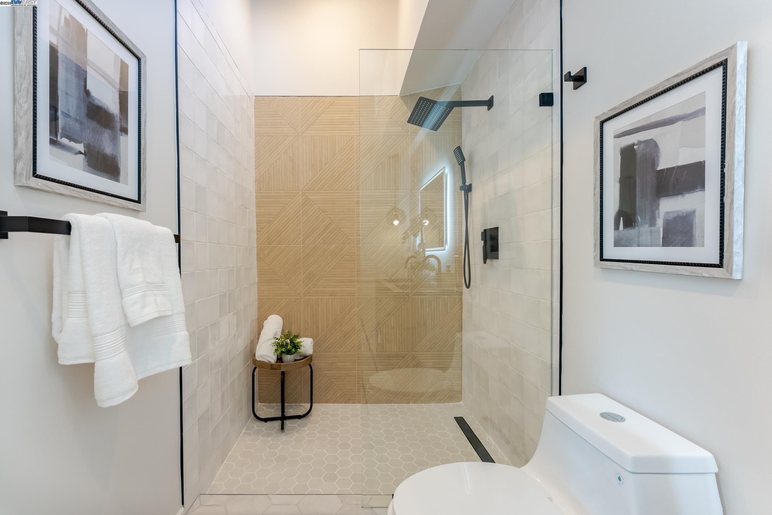 Detail Gallery Image 18 of 33 For 10393 Doris Court, San Jose,  CA 95127 - 4 Beds | 2 Baths