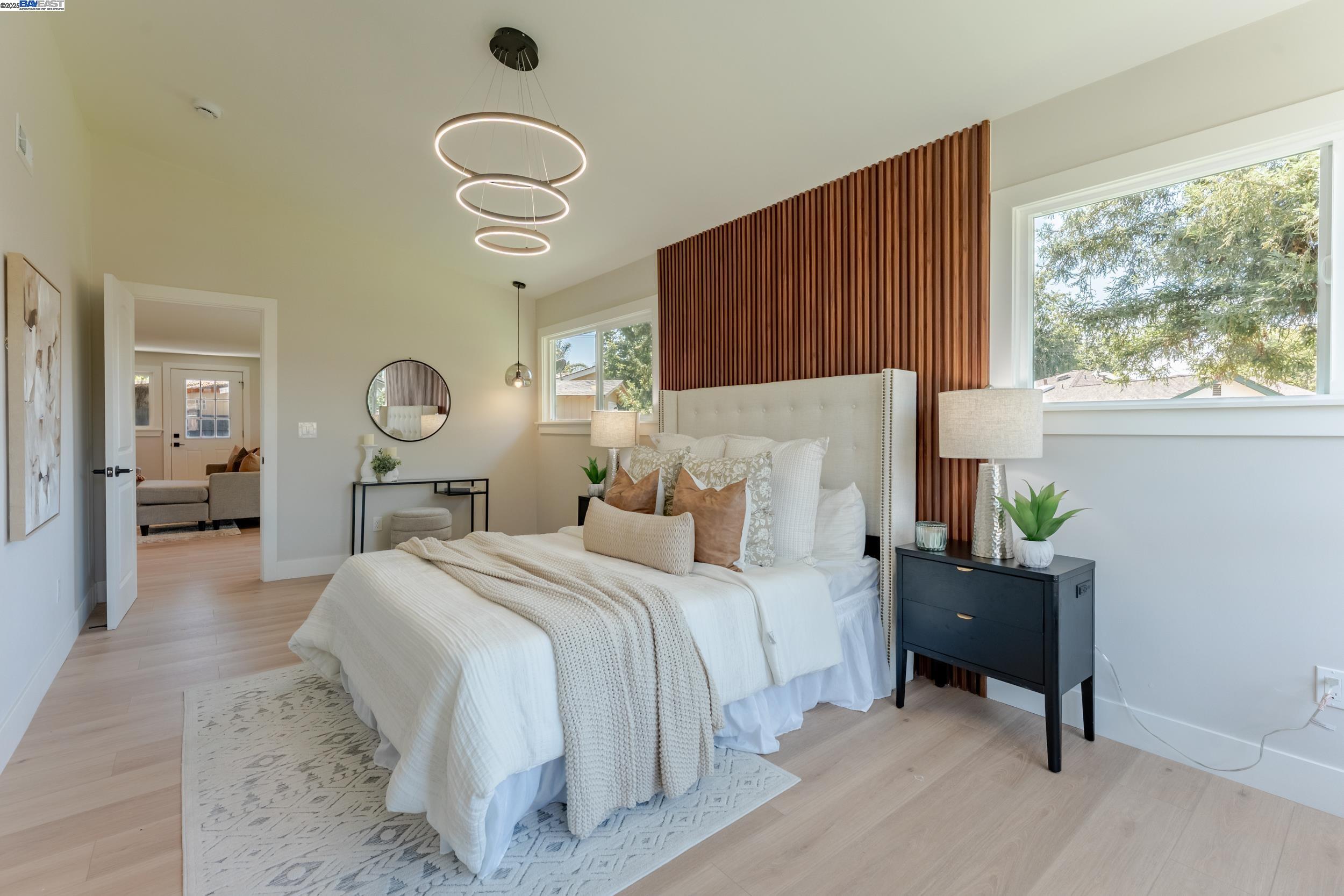 Detail Gallery Image 21 of 33 For 10393 Doris Court, San Jose,  CA 95127 - 4 Beds | 2 Baths