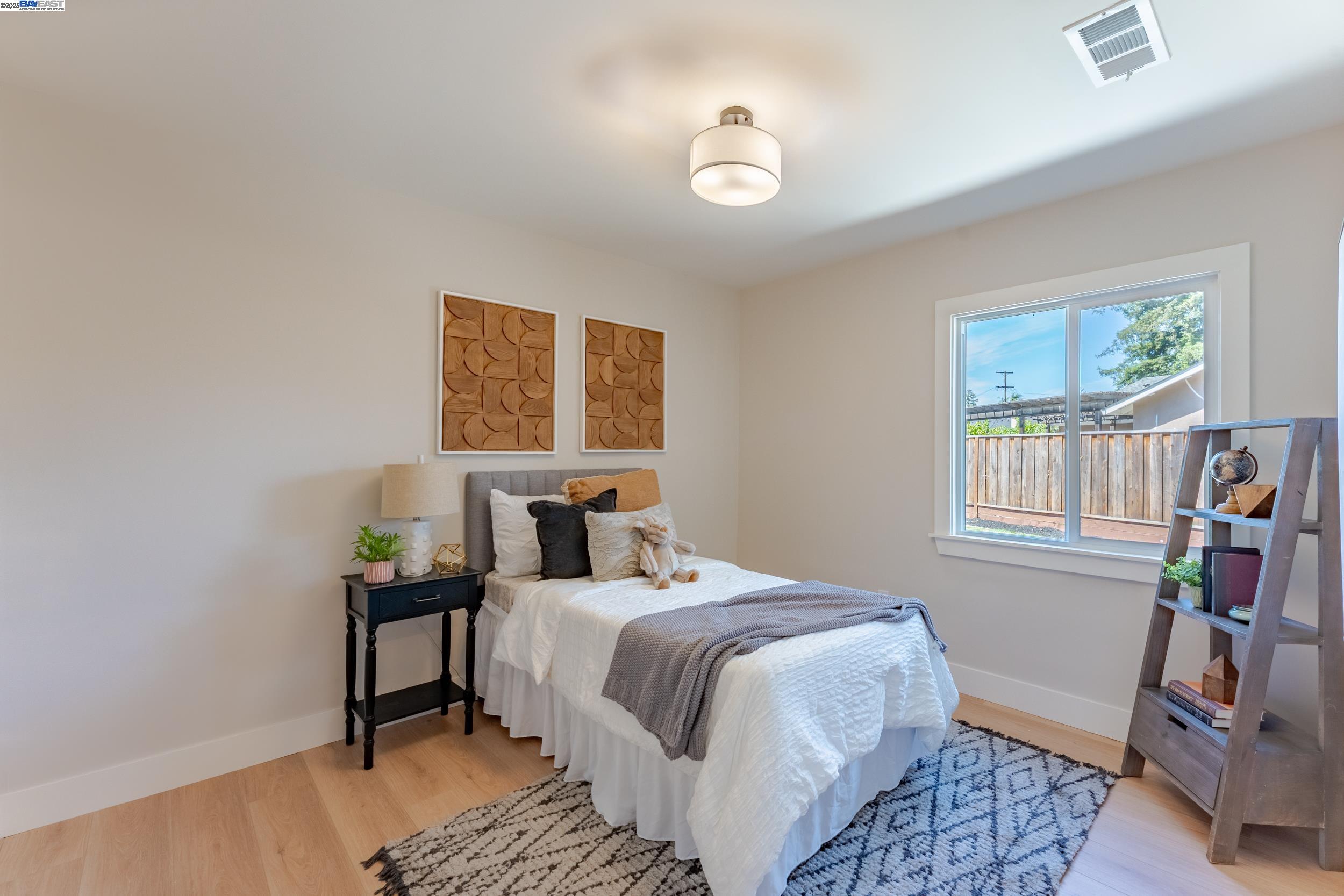 Detail Gallery Image 23 of 33 For 10393 Doris Court, San Jose,  CA 95127 - 4 Beds | 2 Baths