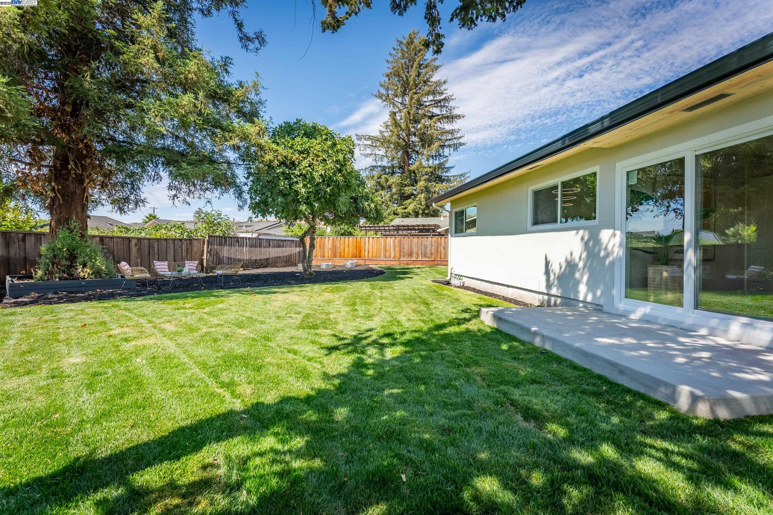 Detail Gallery Image 25 of 33 For 10393 Doris Court, San Jose,  CA 95127 - 4 Beds | 2 Baths